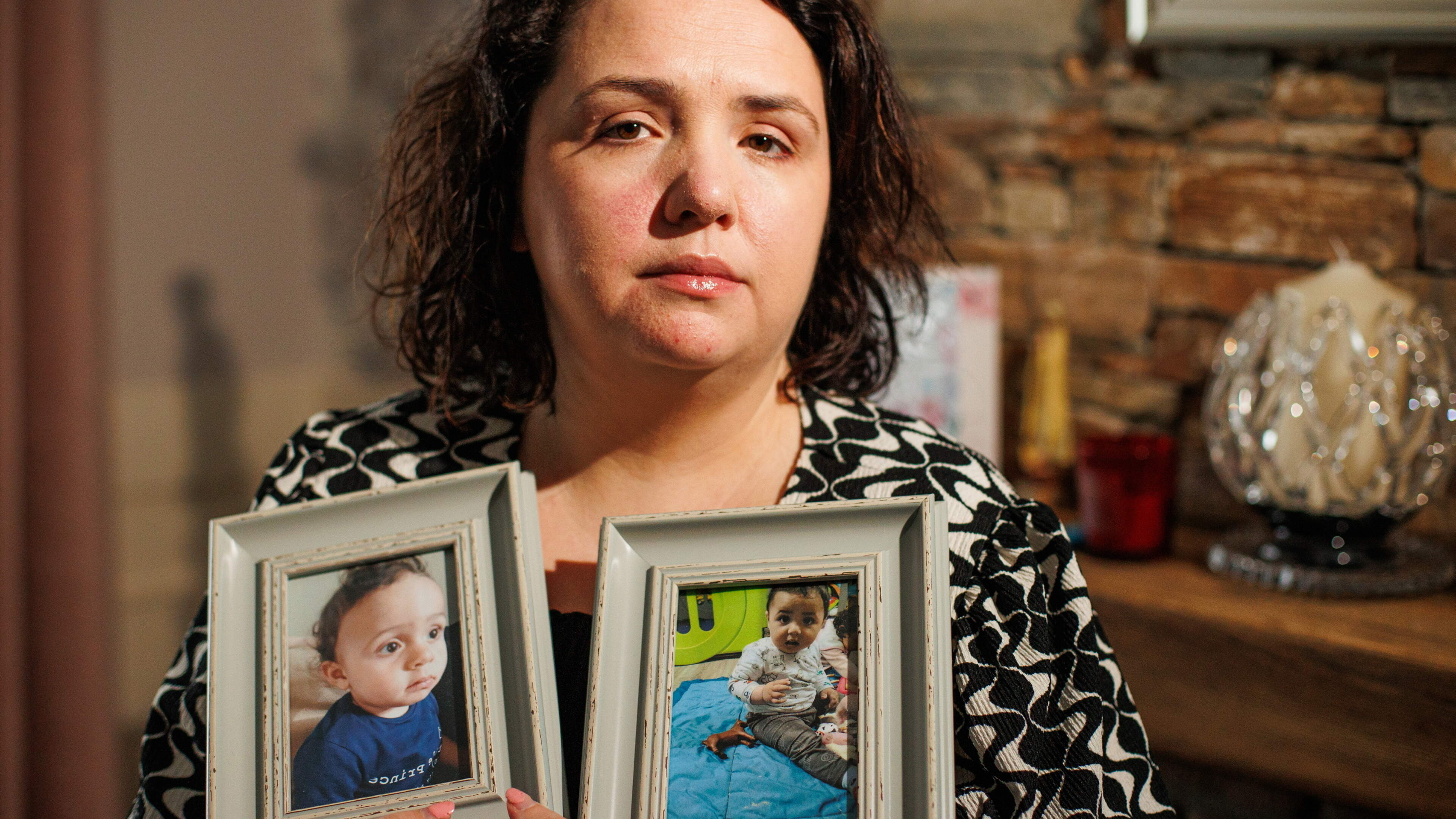Desperate Dundalk mum pleads with Irish Government to break Egypt deadlock and bring sons home