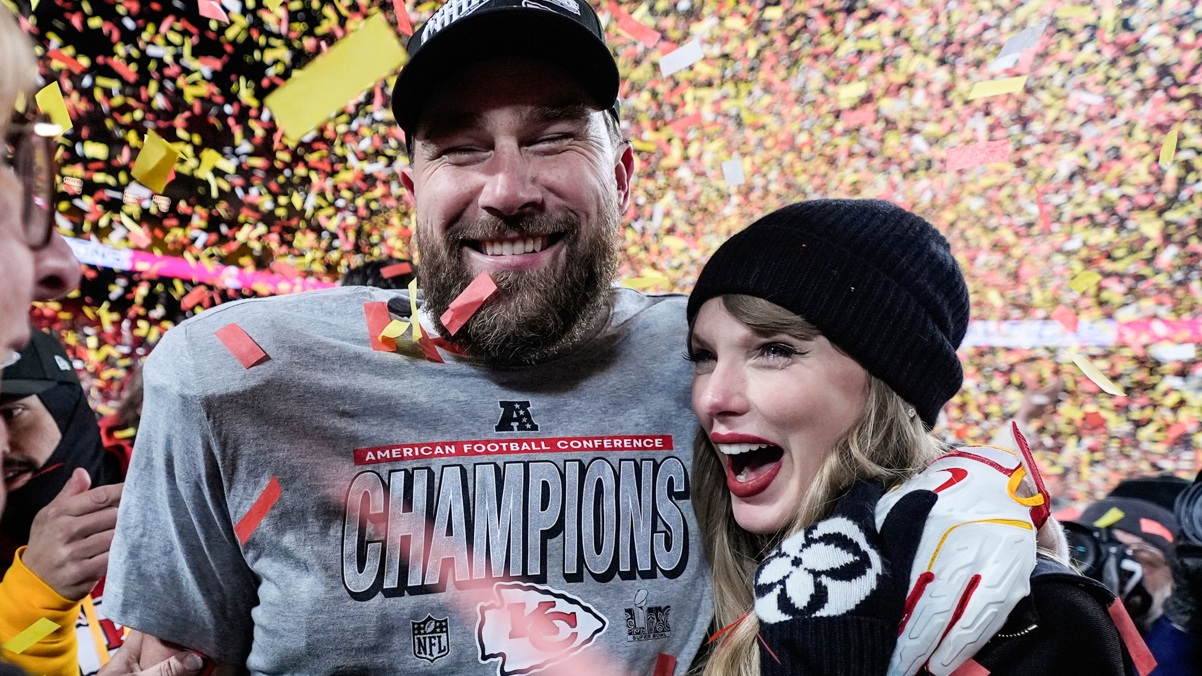 Taylor Swift's wedding dress created by Irish designer 