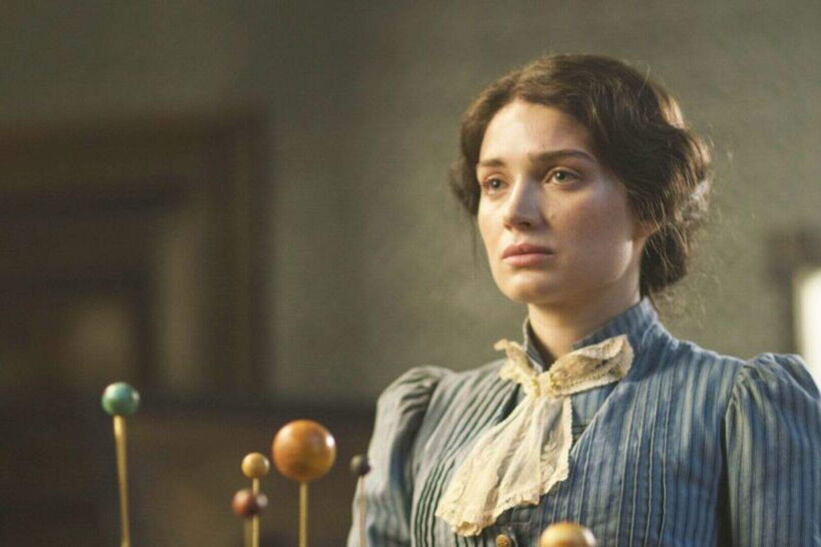 Eve Hewson: 'Dad thinks he's the Irish Kris Jenner'