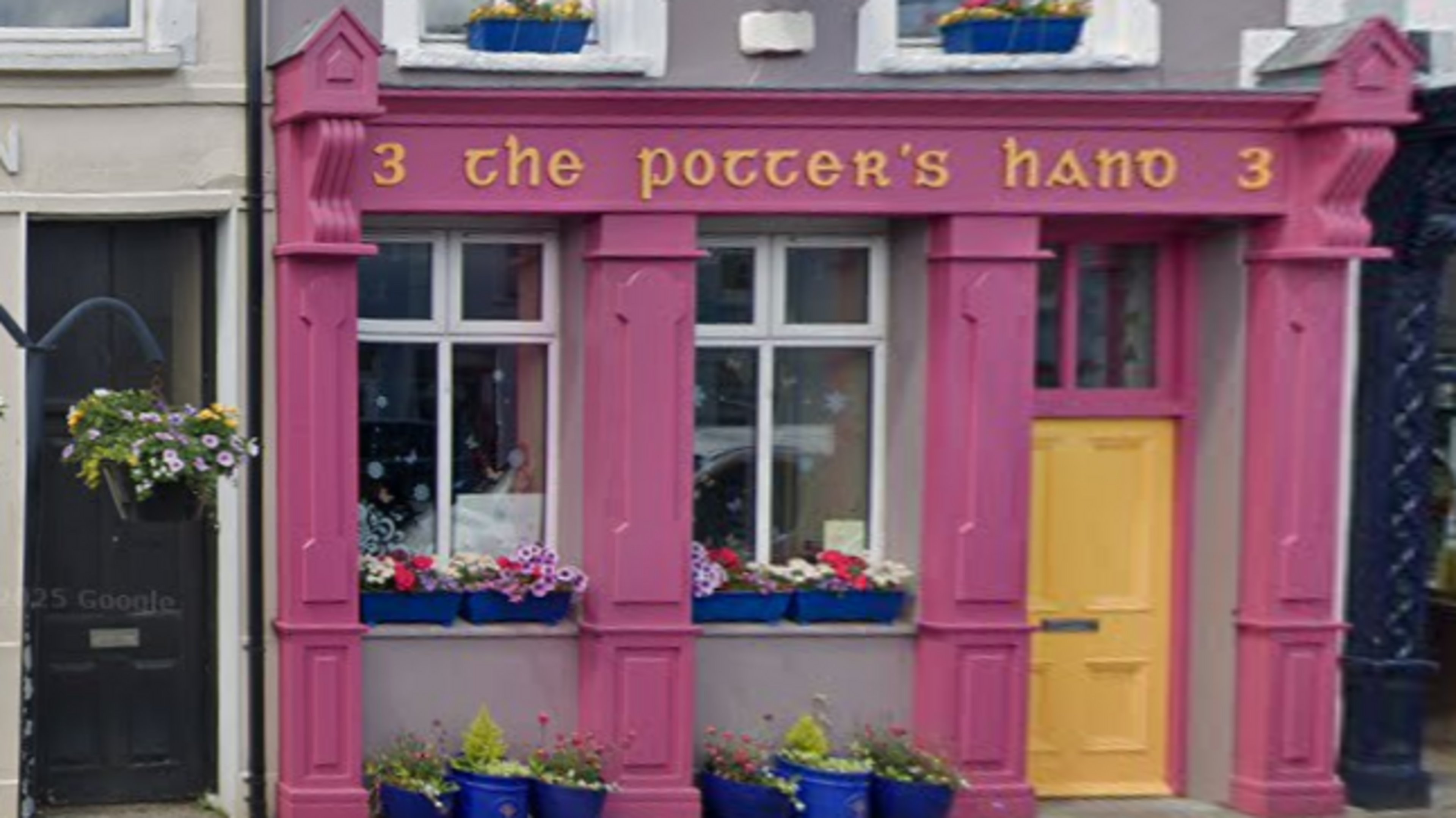 Clare café closes doors after 17 years as owner thanks loyal community