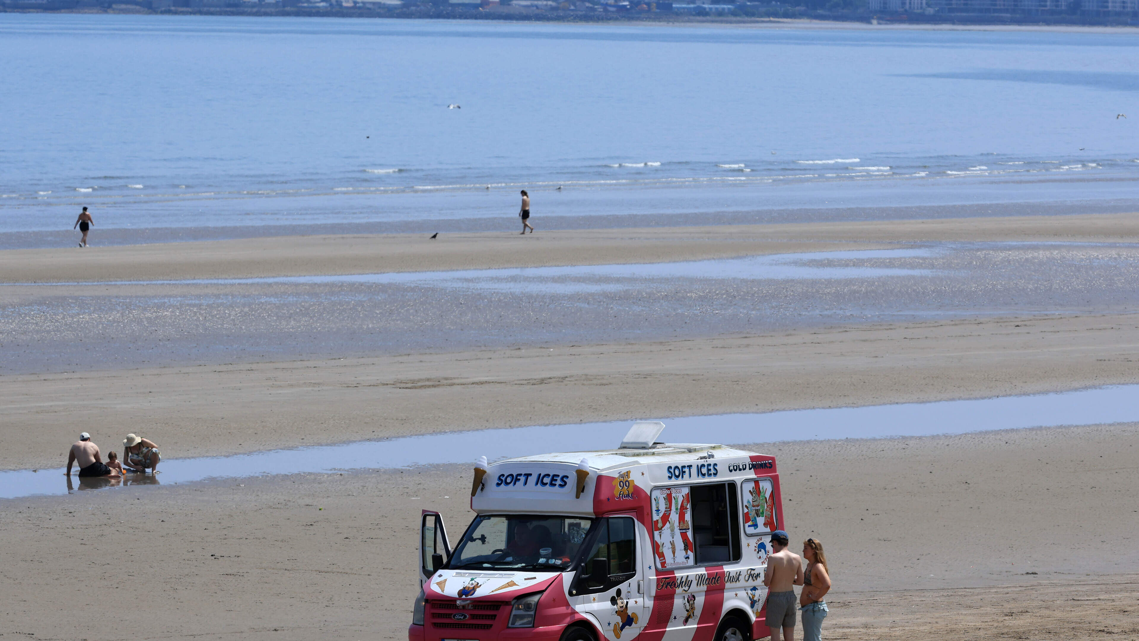 Ireland braces for hottest day ever today as France tops 44 degrees in killer ‘Omega’ heatwave