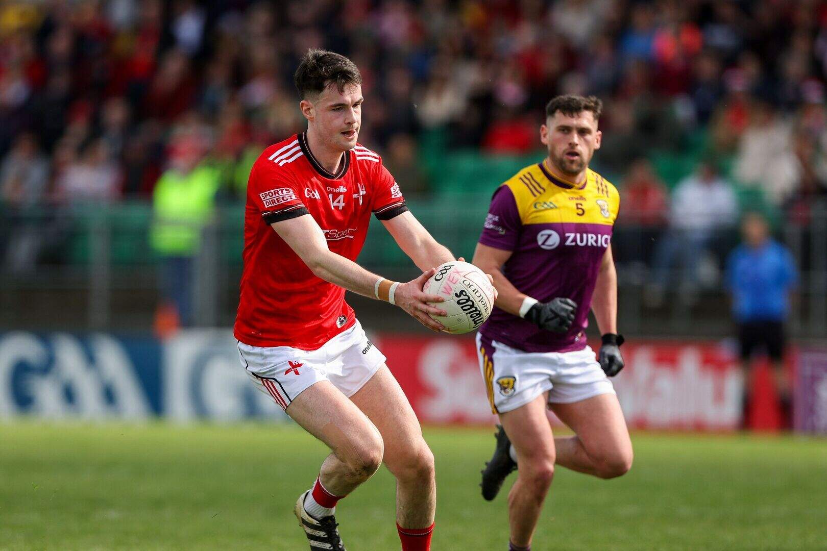 Louth’s shaky start and disjointed play give boss Gavin Devlin ...