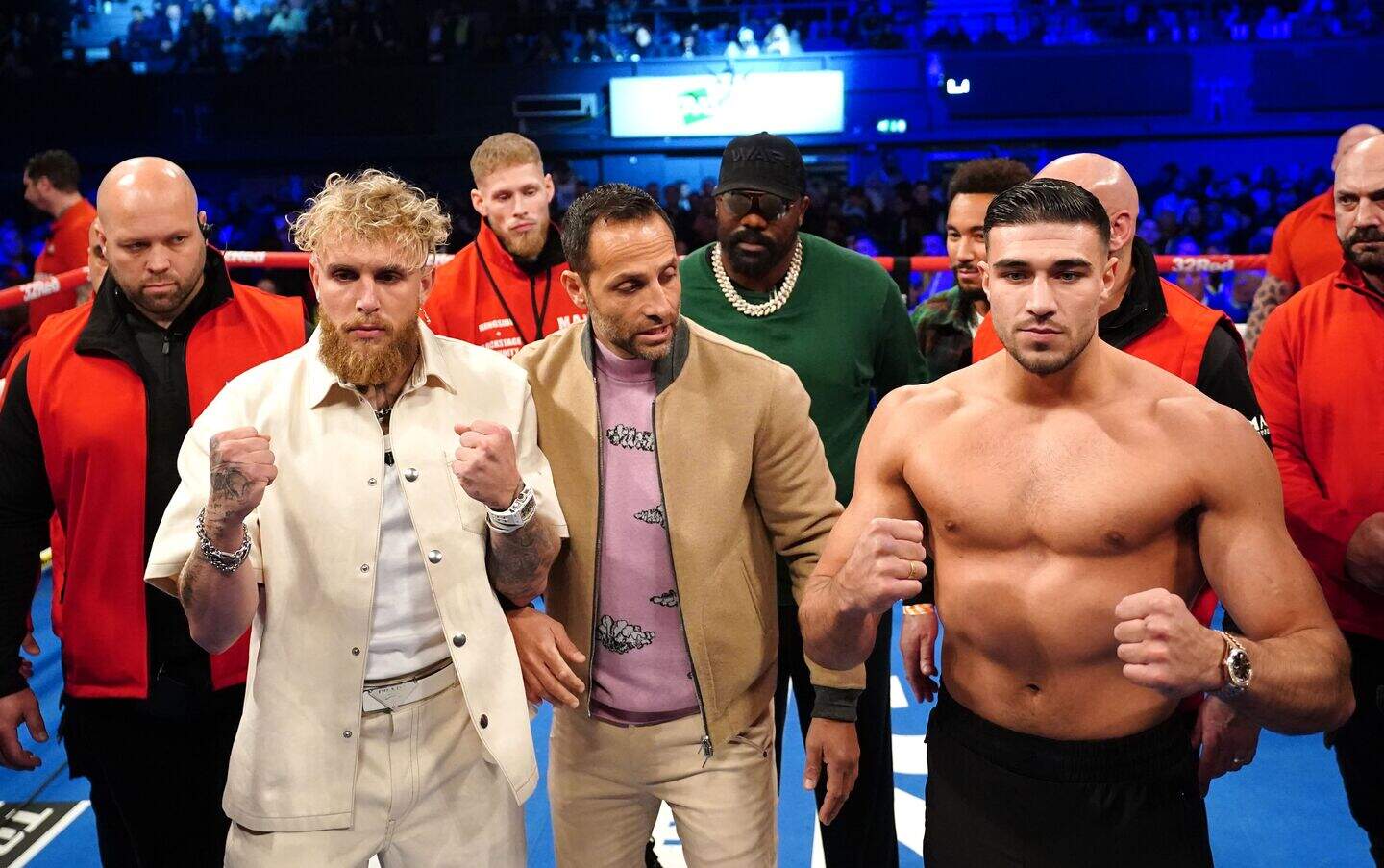 Tommy Fury dedicates boxing victory to baby daughter and partner Molly ...