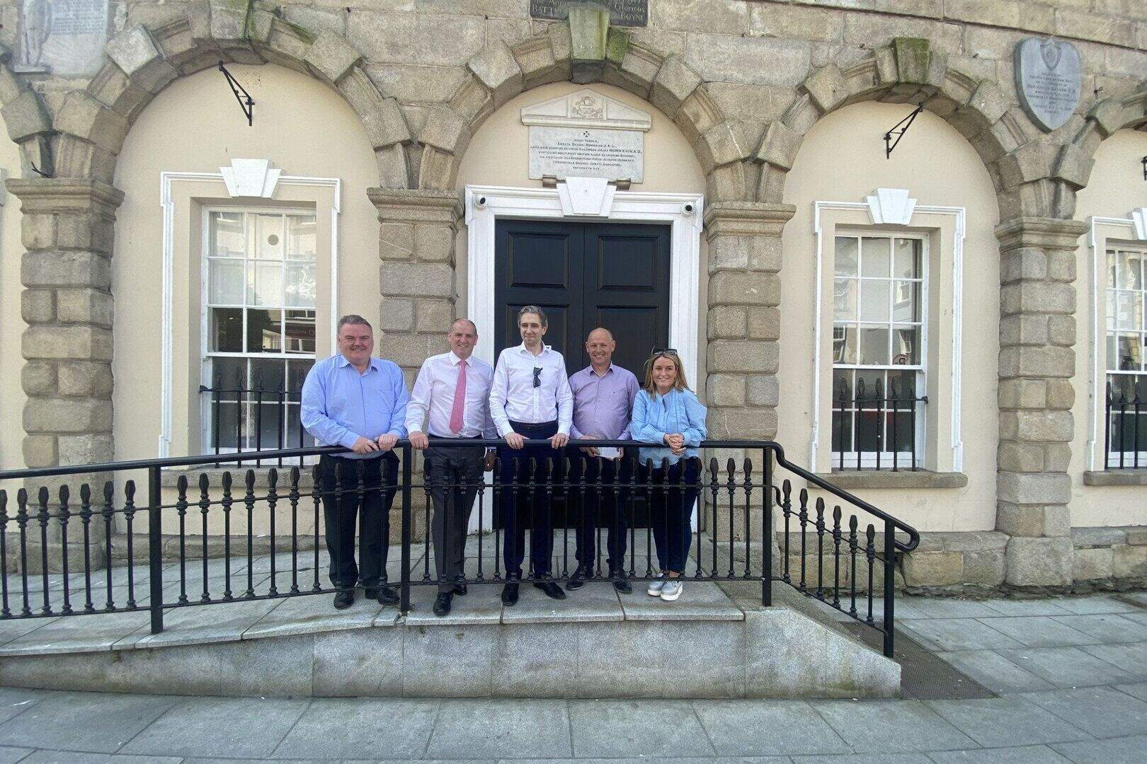 Taoiseach surprises locals on visit to New Ross | Irish Independent