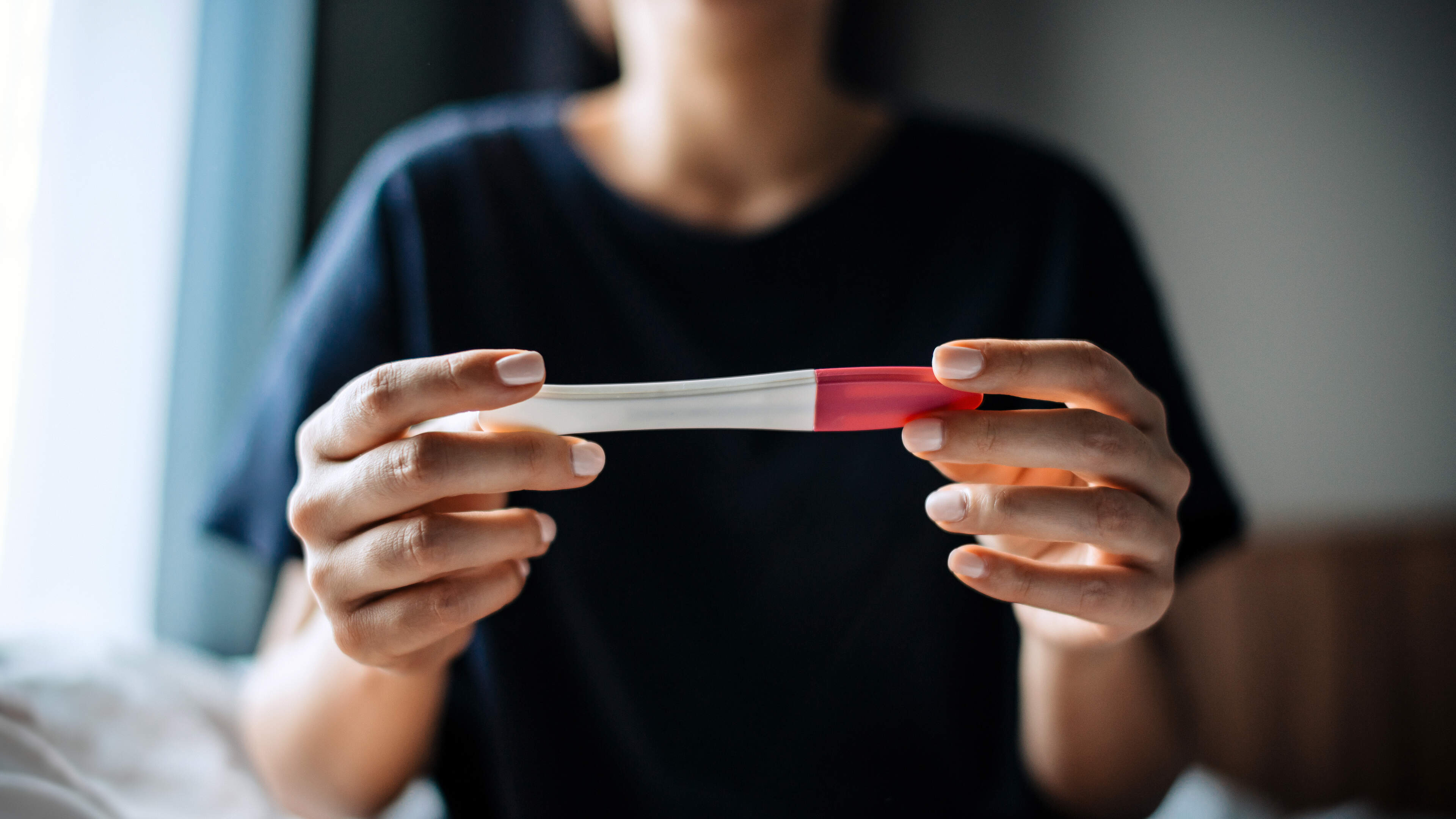 Bending forwards at work in early pregnancy linked to higher miscarriage risk, study finds