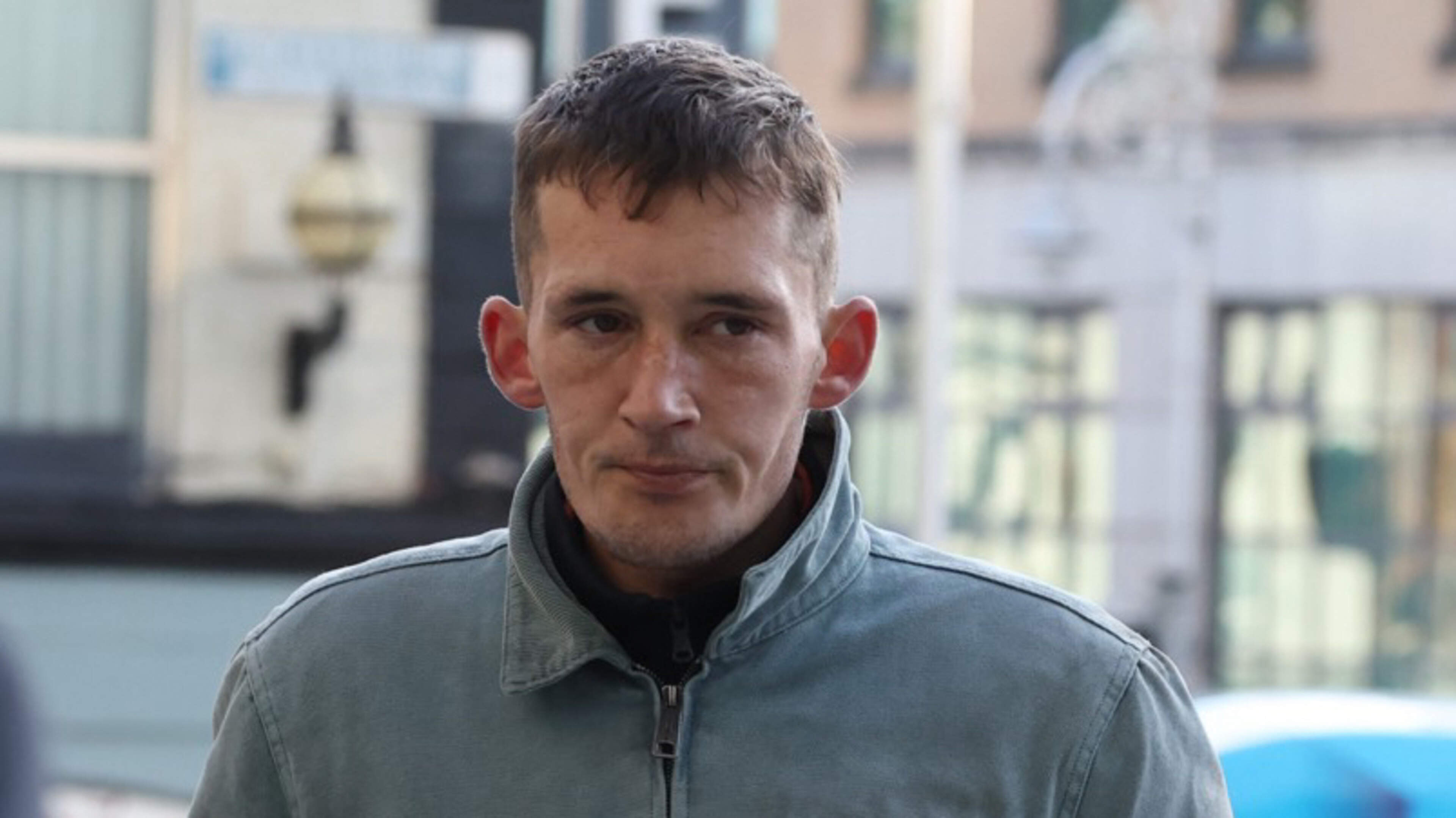 Man who beat girlfriend and kicked her in the face jailed