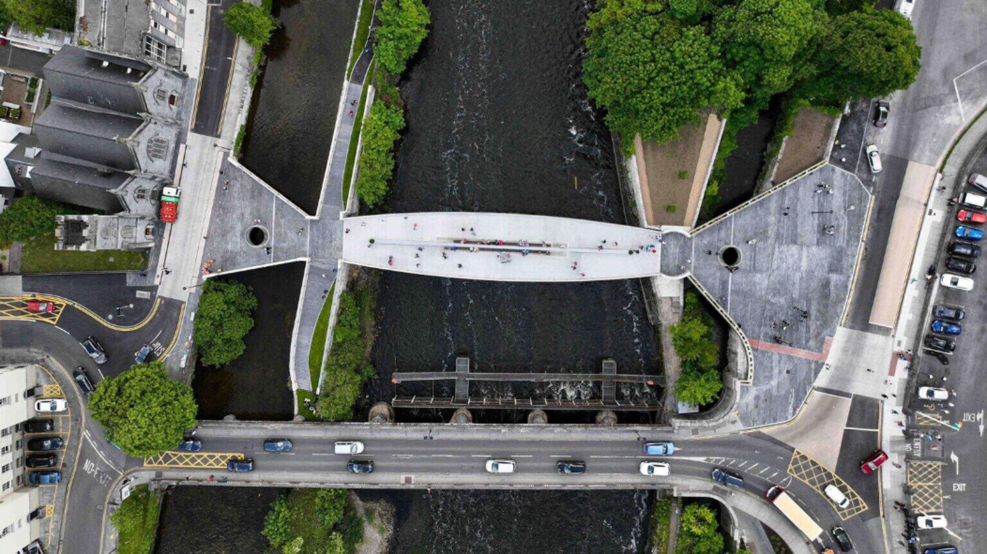 Galway city’s historic Salmon Weir Bridge set for ‘long-awaited’ revamp