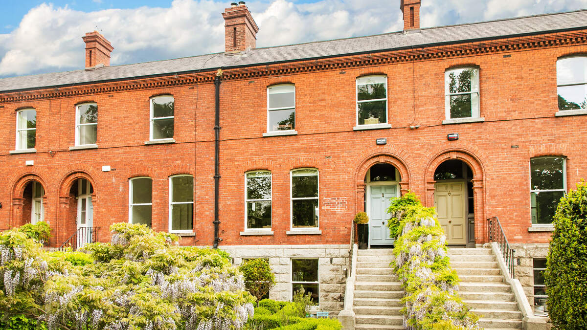 Former D6 home of ‘the shaking hand’ goes on sale for €2.75m