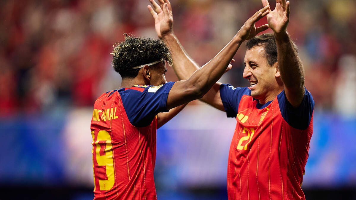 Lamine Yamal opens his World Cup account and Mikel Oyarzabal bags a ...