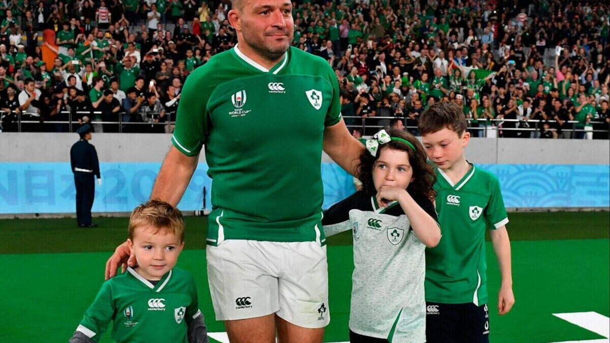 Sporting legends back Rory Best's cancer charity marathon