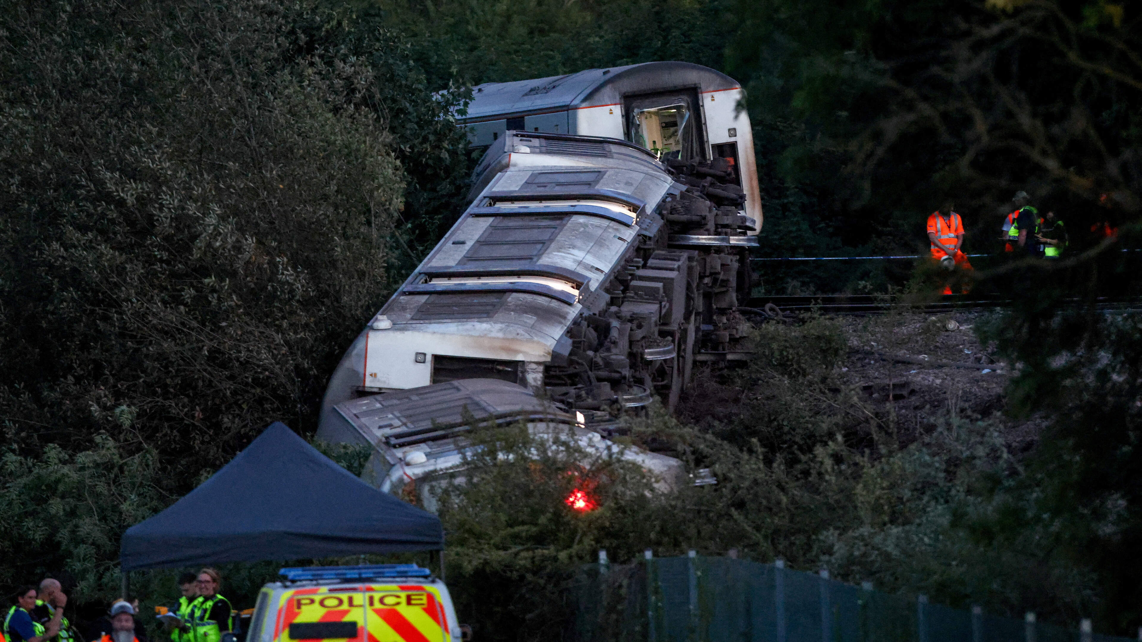 UK train derailment ‘caused by heatwave’