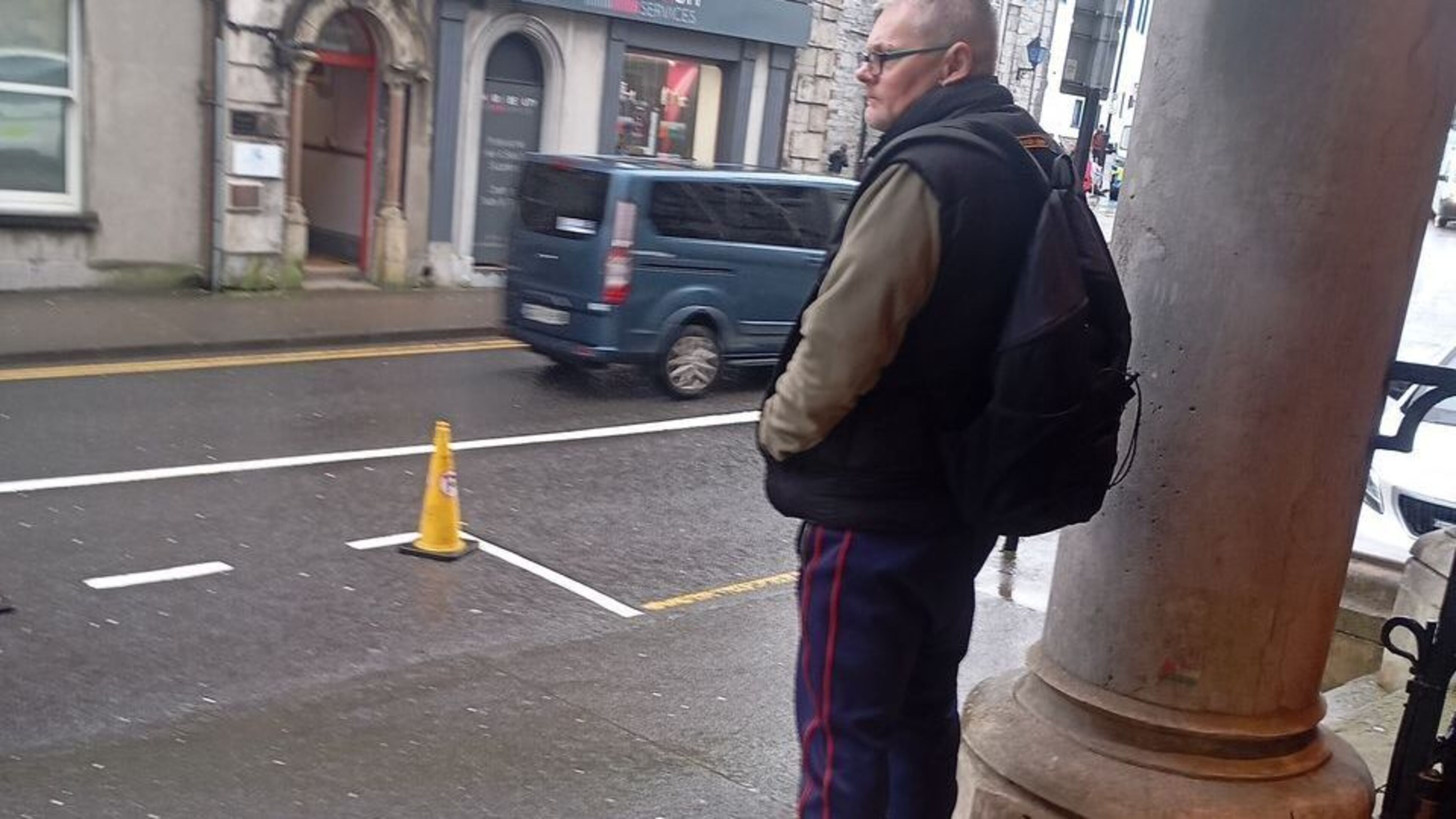 Man avoids jail for stealing tools and appliances worth thousands from house next door