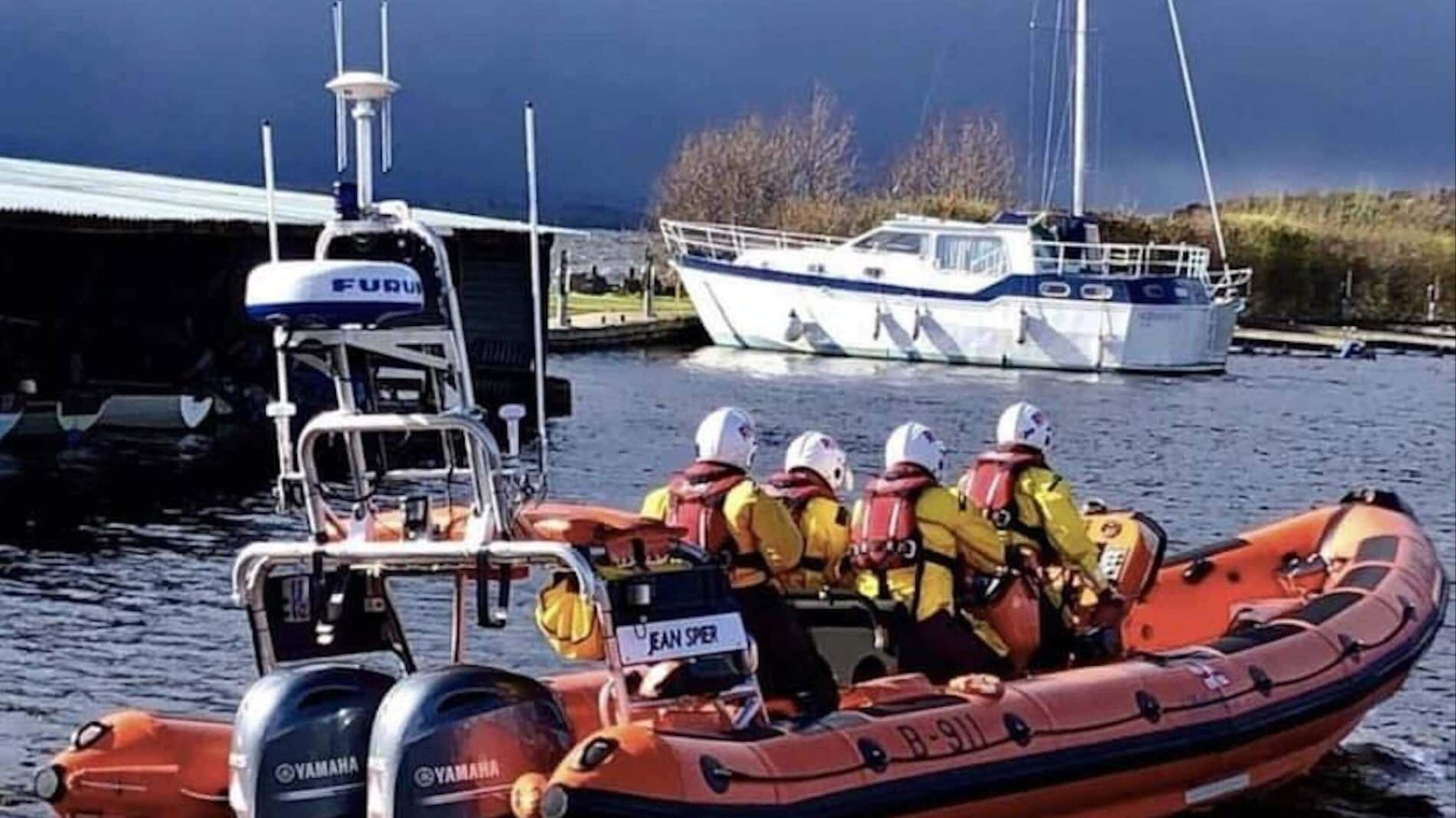 Lough Derg RNLI volunteers assist a rower suffering from fatigue to safety