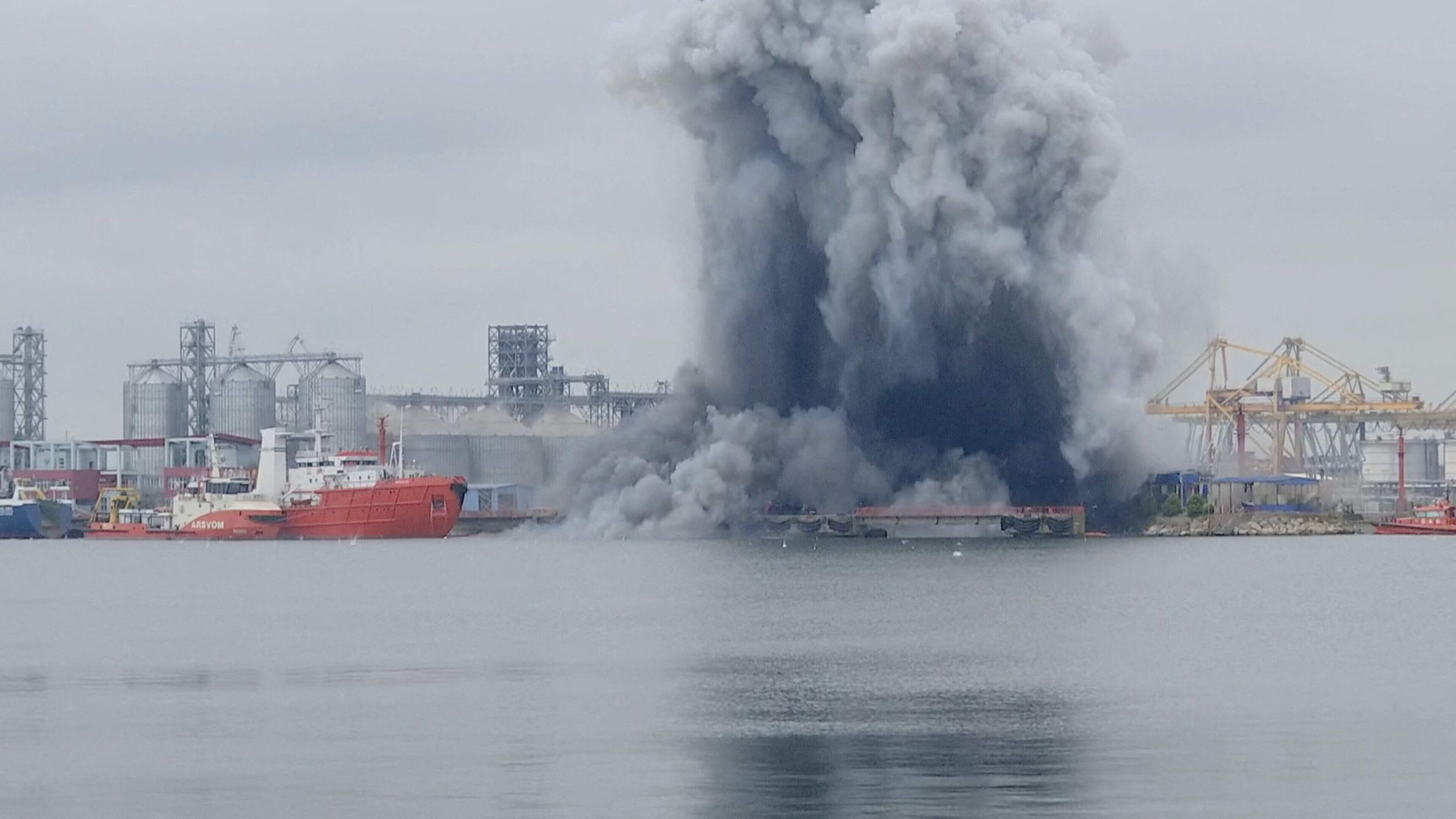 Russians jammed drone that hit port in Romania, says Kyiv