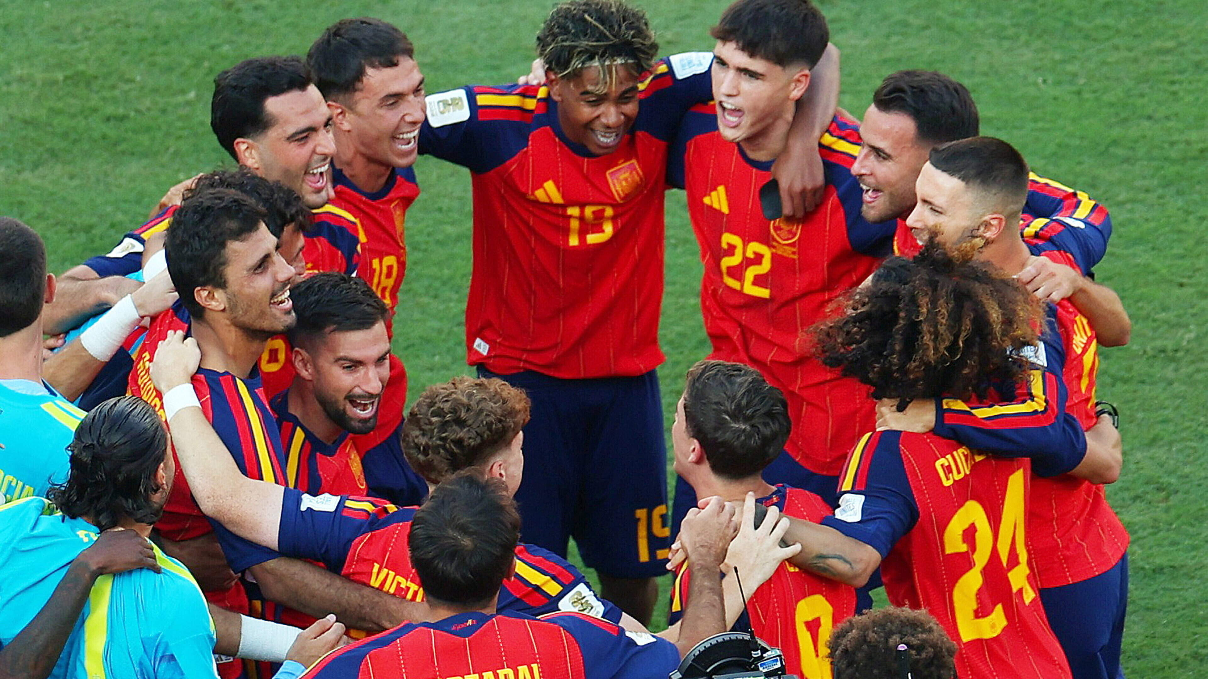 Daniel McDonnell: Spain survive stubborn Argentina test to subdue Messi and win World Cup