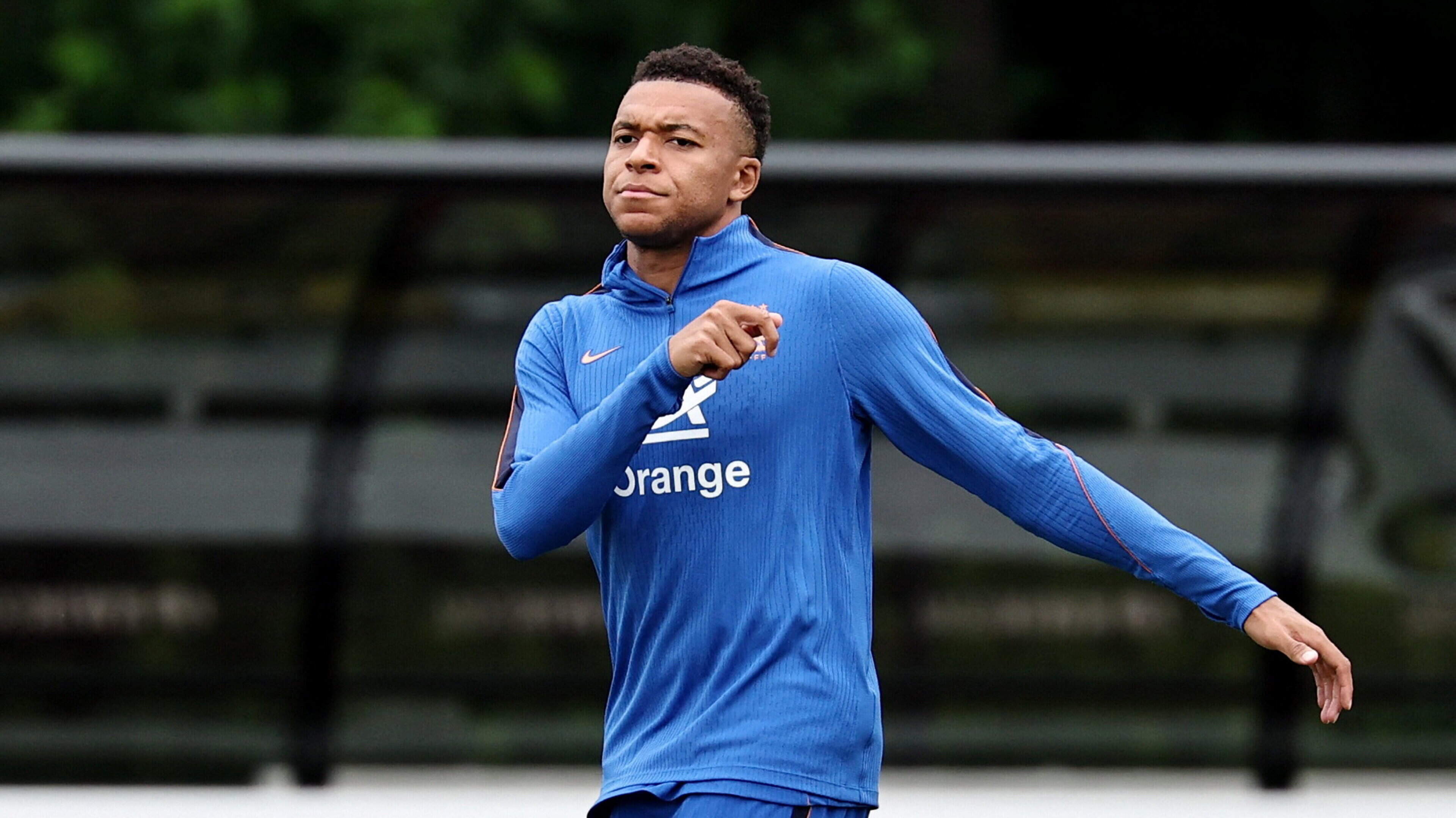 ‘You are a despicable woman and unworthy of your position’ - Kylian Mbappe hits back at Paraguayan senator after racist tirade