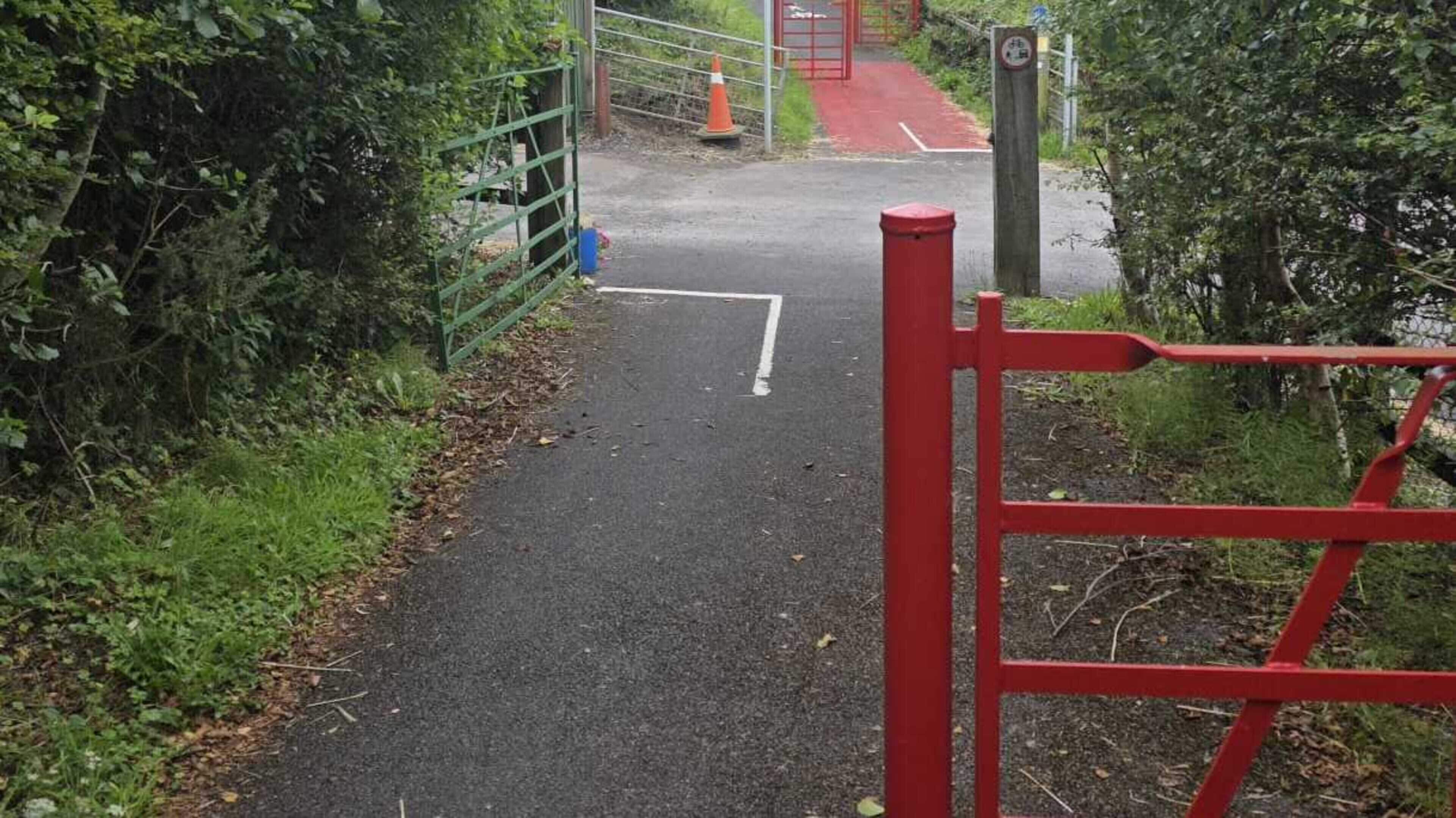 Work begins on new gates on Great Western Greenway section that was closed by farmer for several days