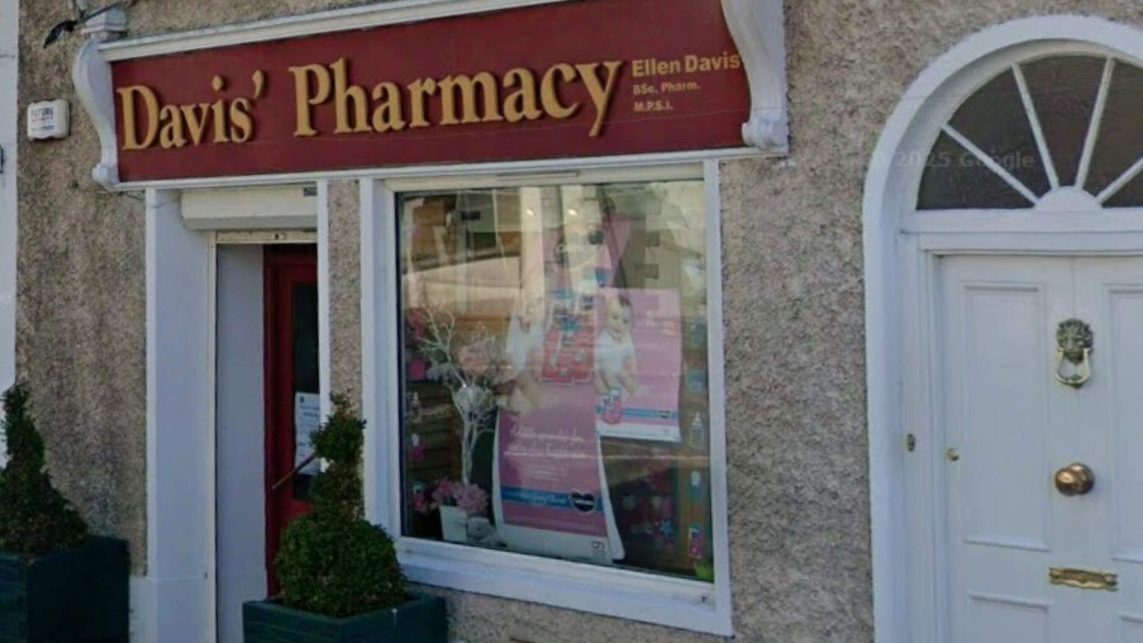 Galway pharmacy set to become family home as business moves next door