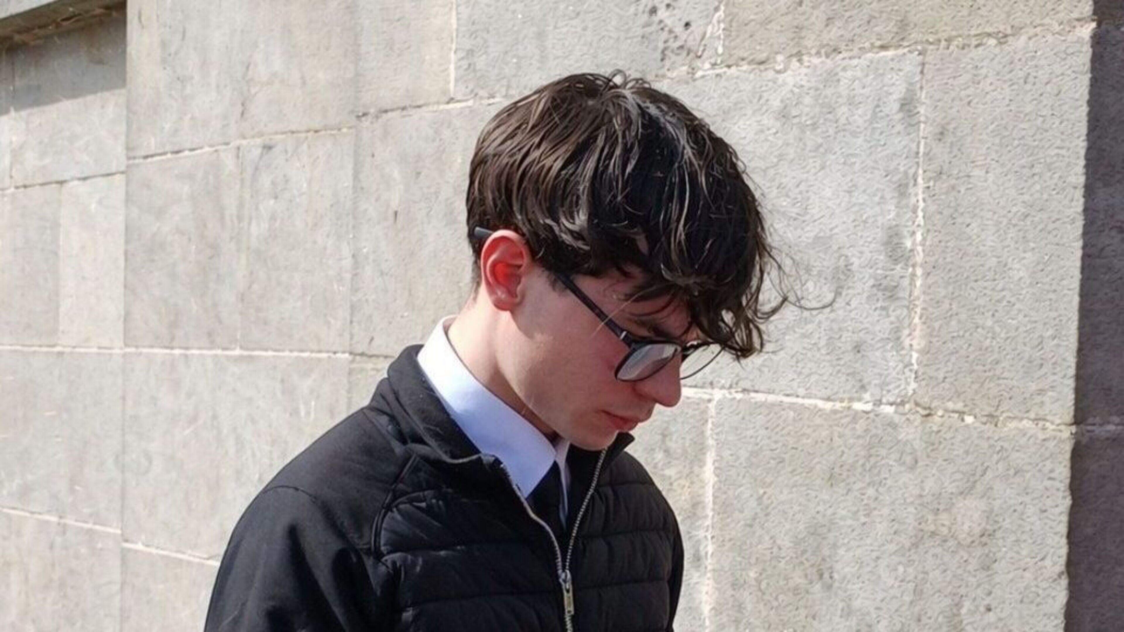 Dublin student (20) duped mother out of €2,000 in text messaging scam