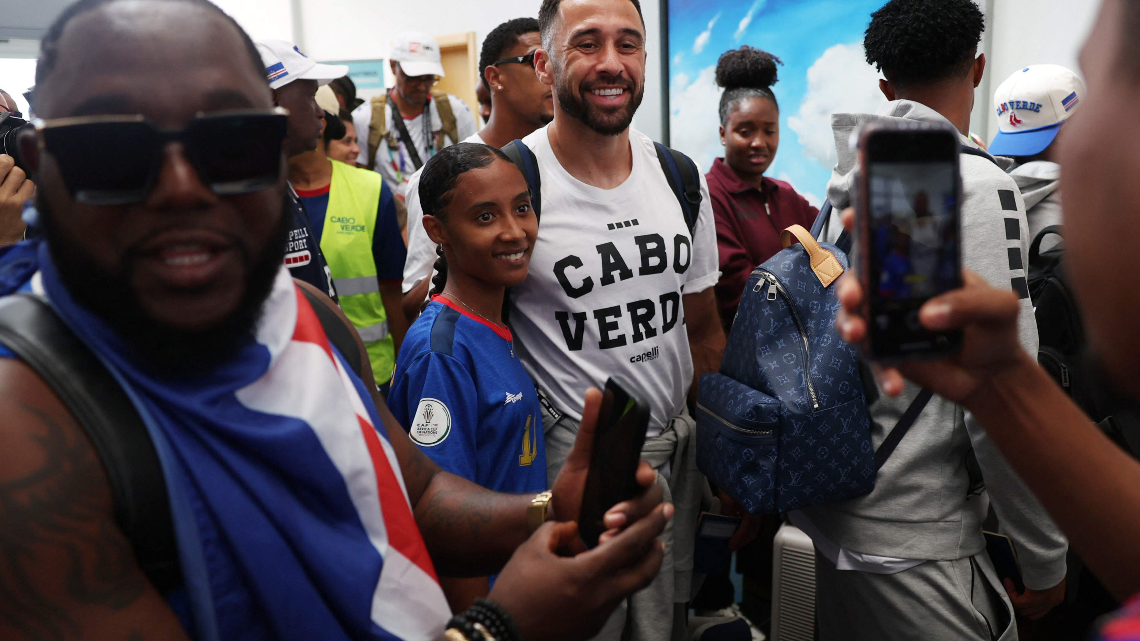 Pico Lopes and Cape Verde teammates greeted by tens of thousands of fans at homecoming