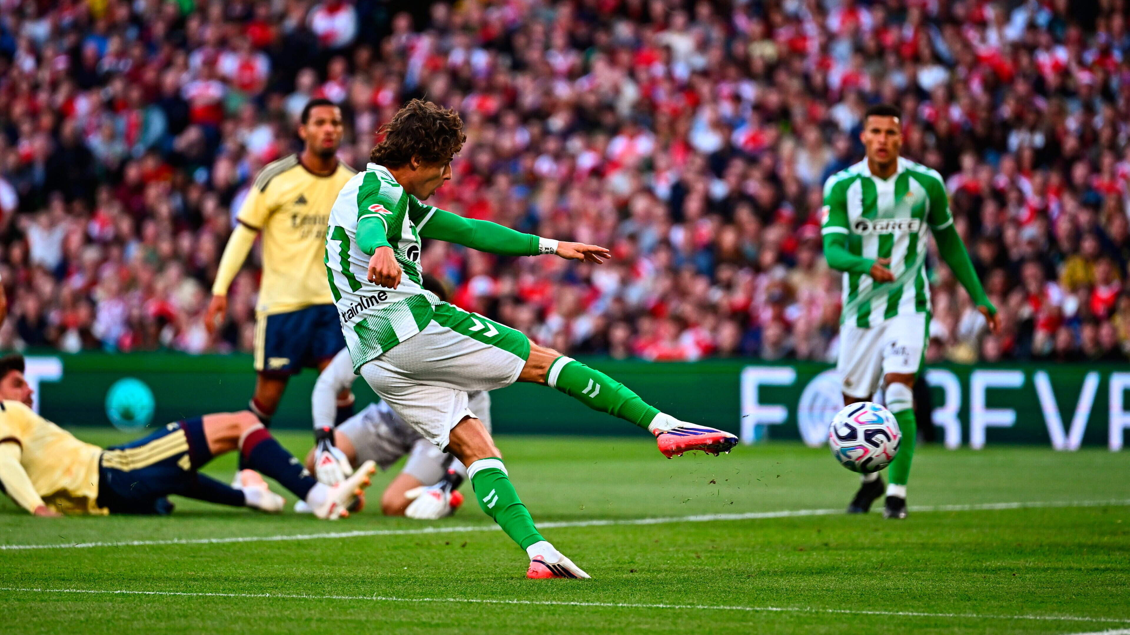 Gunners self-destruct as errors hand impressive Real Betis pre-season win at packed Aviva