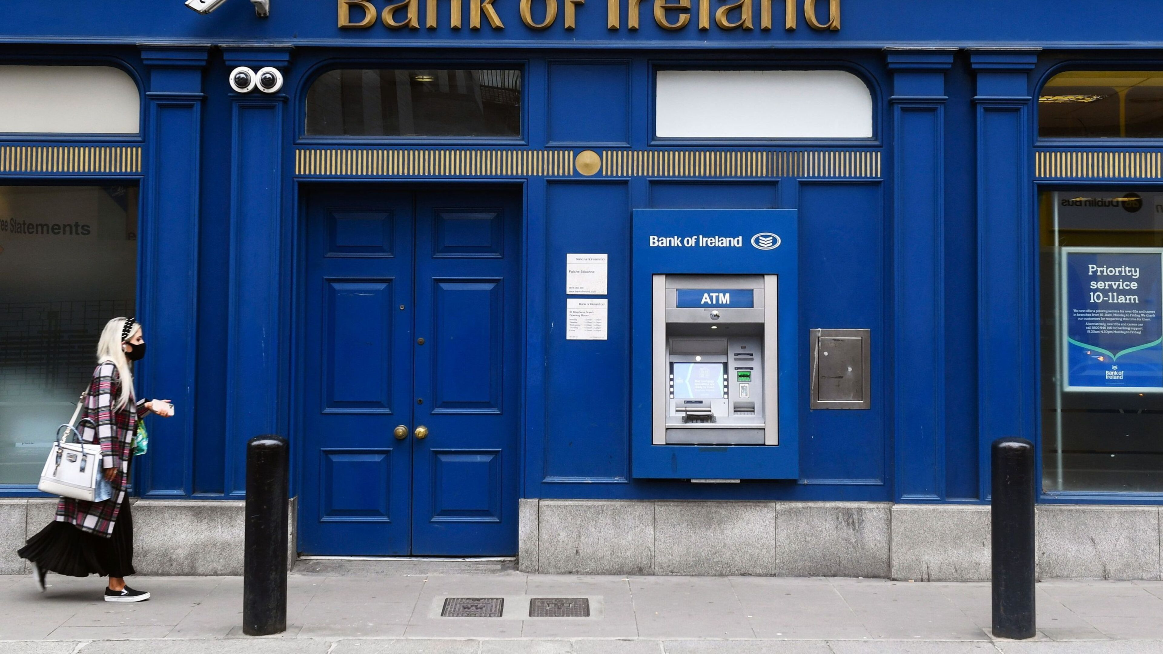 Bank of Ireland reports €960m first-half profit as lender upgrades outlook
