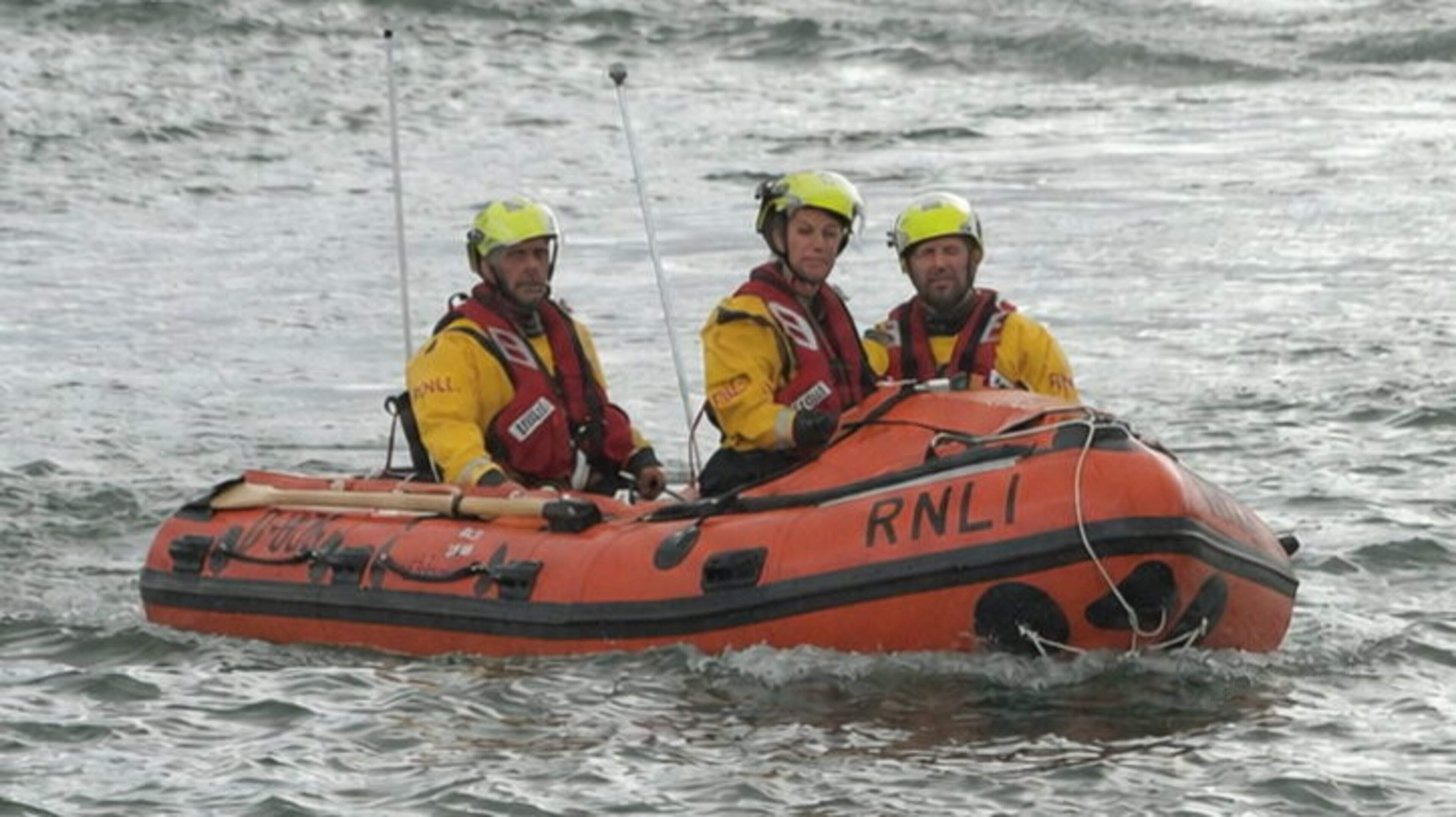Wicklow RNLI rescues two people from sea after boat capsized 