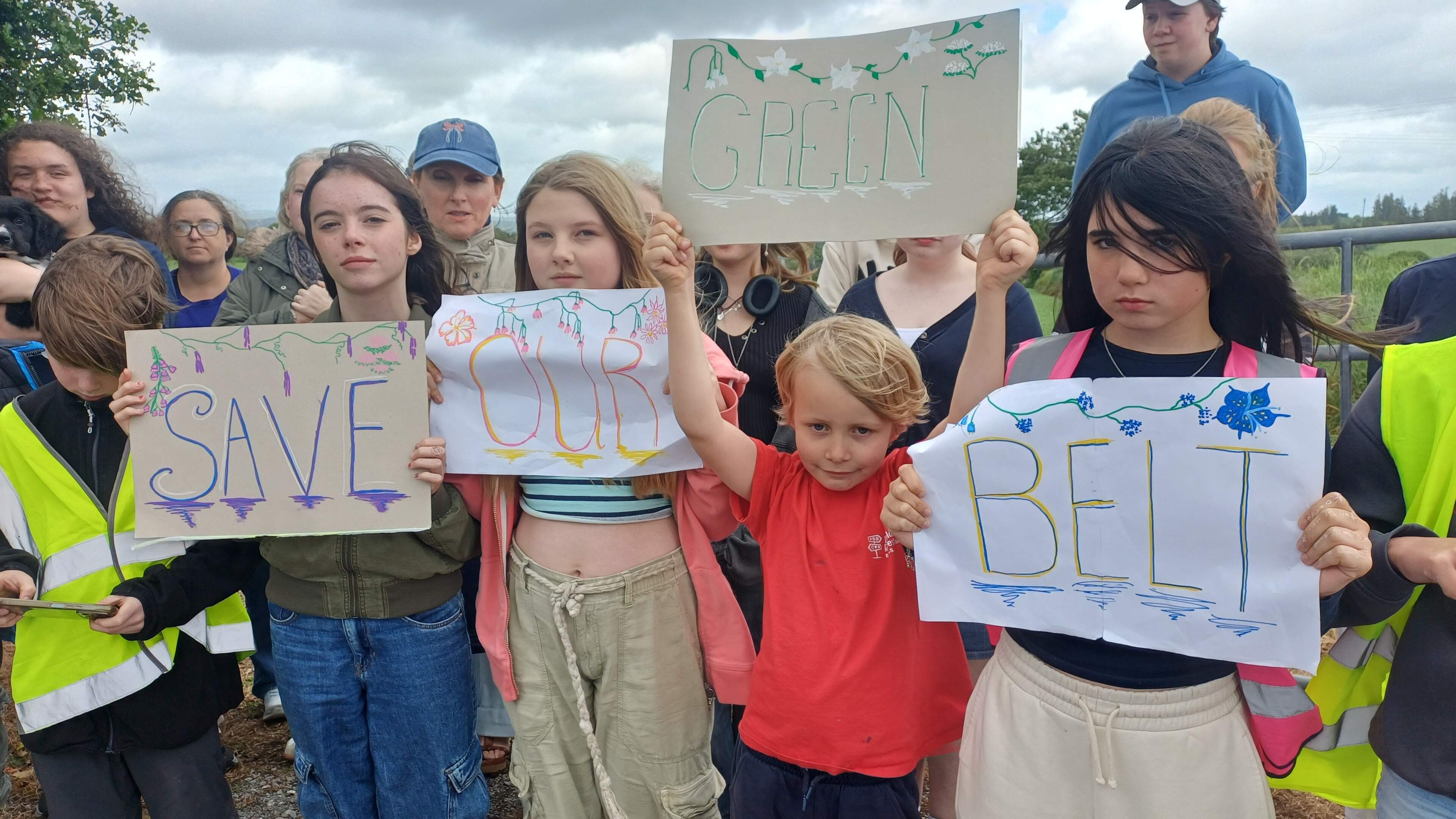 Locals out in force in Cork City suburb urging against vote to turn green belt into a ‘mega’ estate