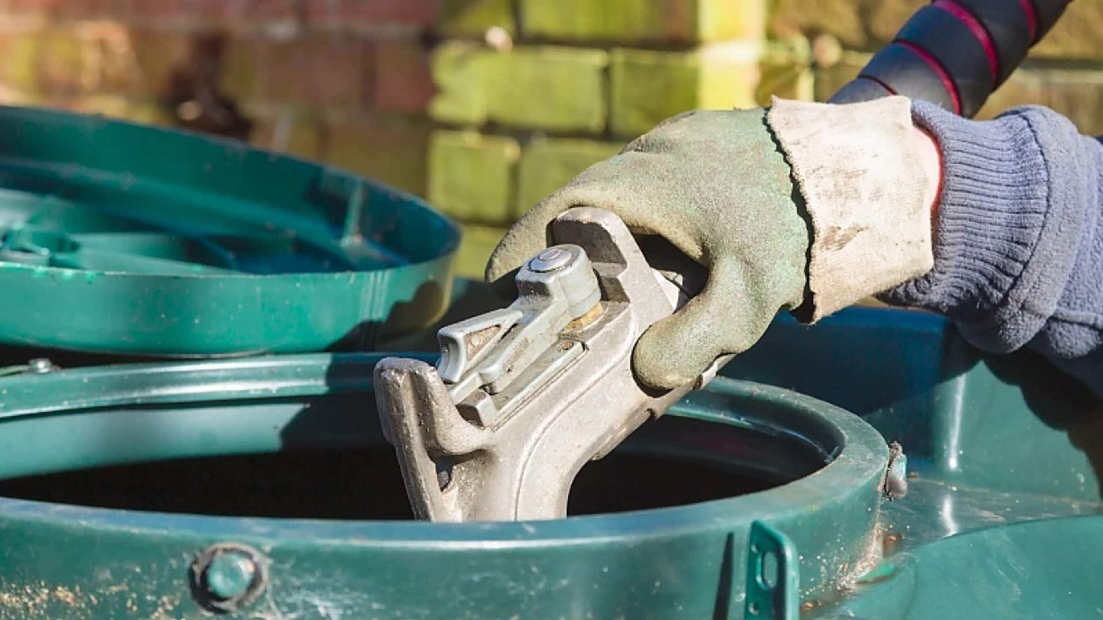 Cork politician calls for the removal of carbon tax from home heating oil to protect households