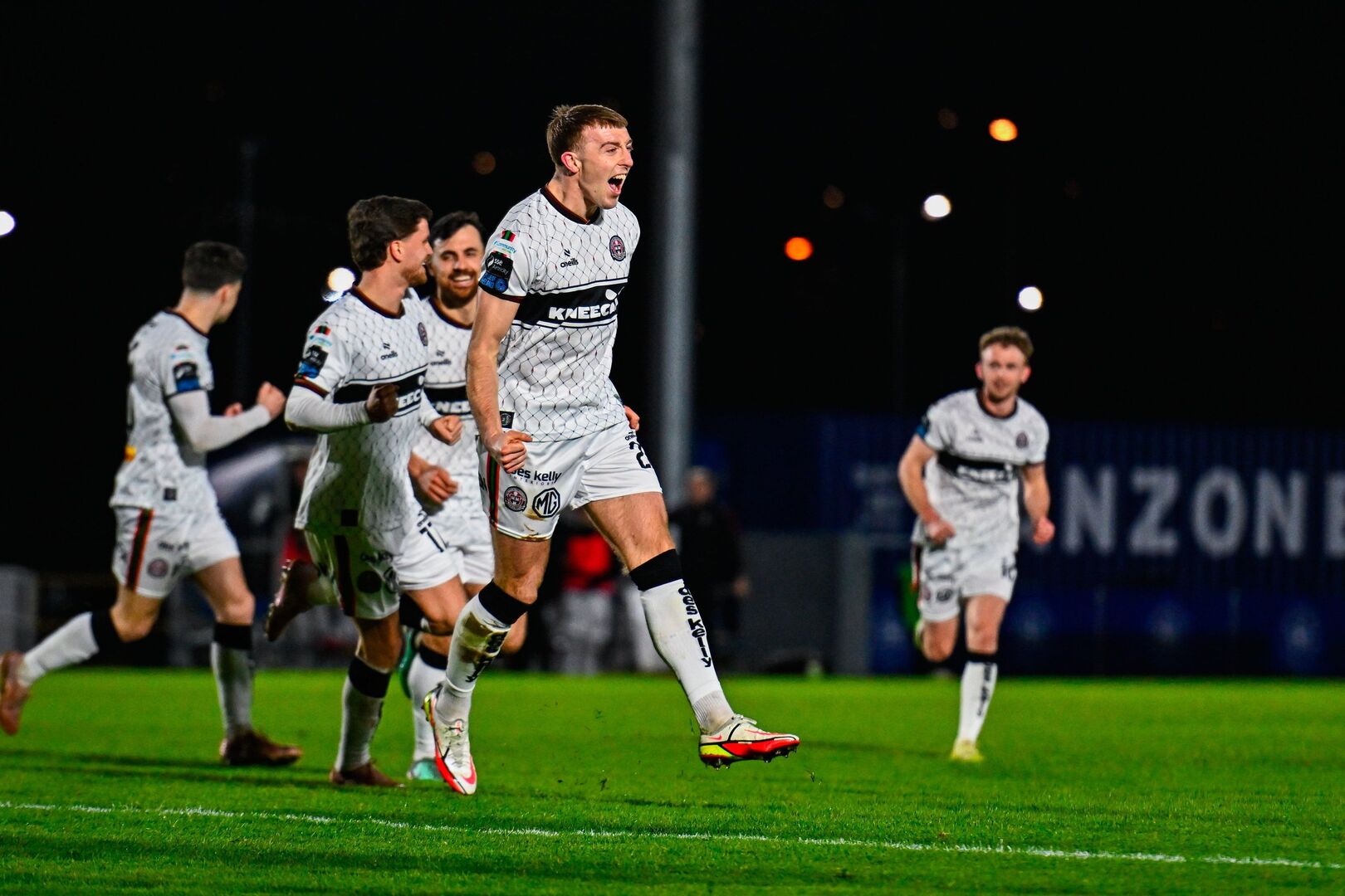 Late call-up Sam Todd the difference-maker as Bohemians stay top with  narrow win at Waterford | Irish Independent