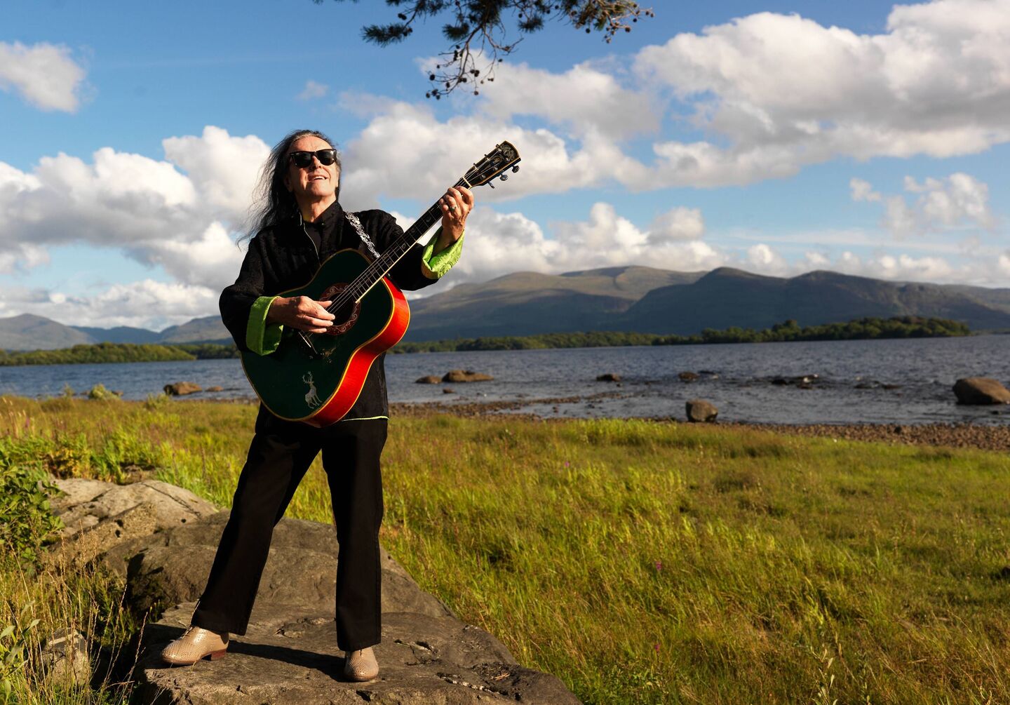 Donovan on writing Hurdy Gurdy Man: ‘George Harrison added a verse ...