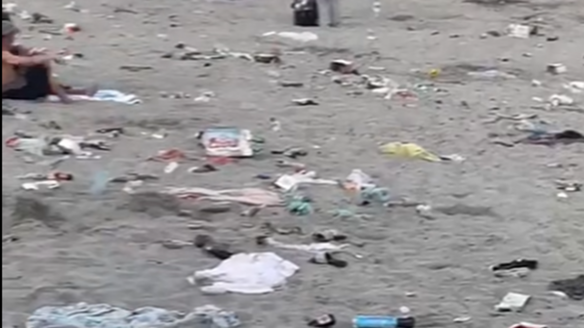 Fierce criticism after Galway beach is strewn with litter - 'It says a lot about us as a society'