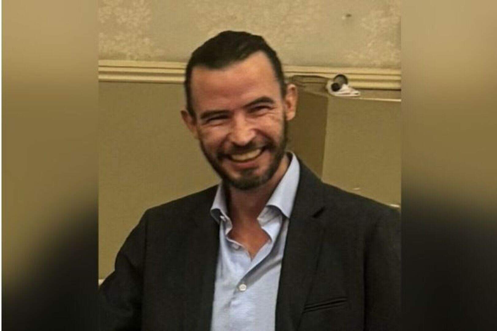 0bc7927479870d5ccf71f02b8097109c1e34a5f2d9b6ae4a69f3b99a2542557f.jpg