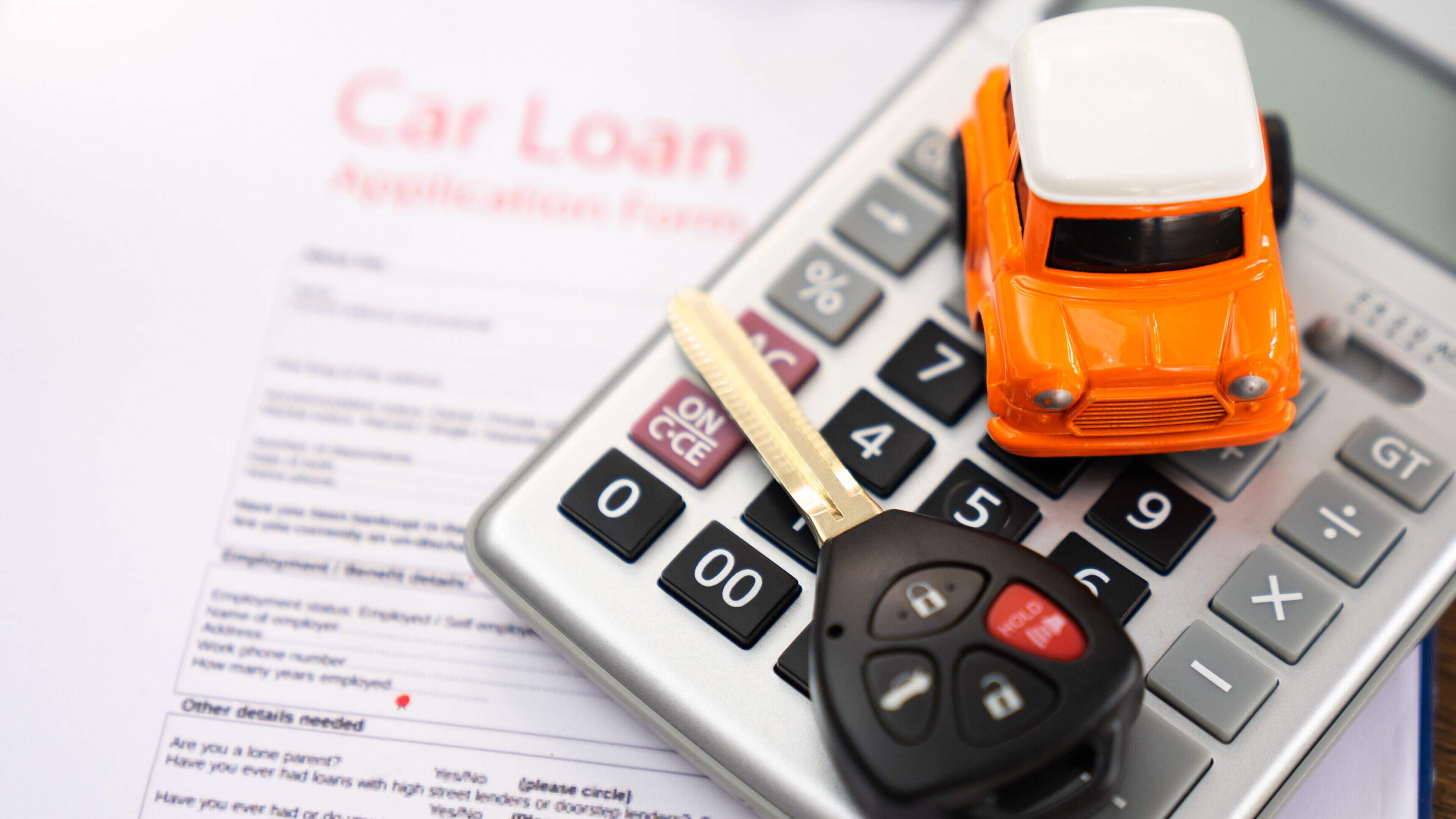 Whether for a car or home improvement, it is possible to borrow money wisely and avoid bad debt 