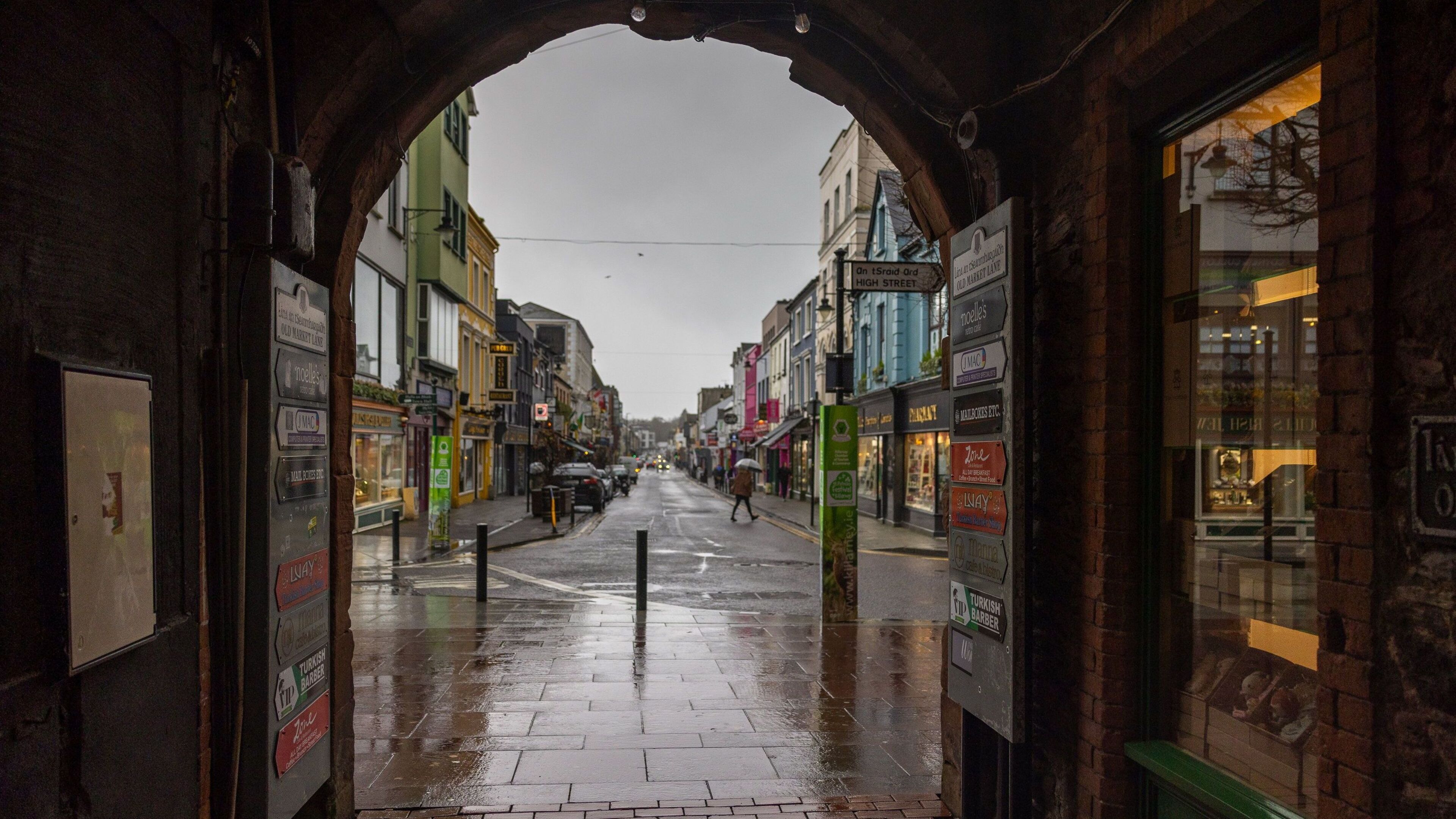 Are Killarney’s busking by-laws being enforced strongly enough ahead of peak Kerry tourist season?