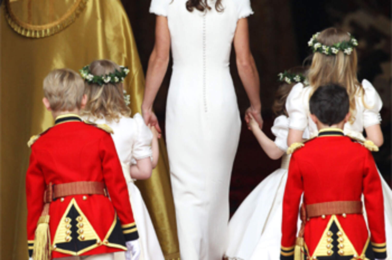 Pippa Middleton admits her royal bridesmaid dress fitted 'a little too  well' | Irish Independent