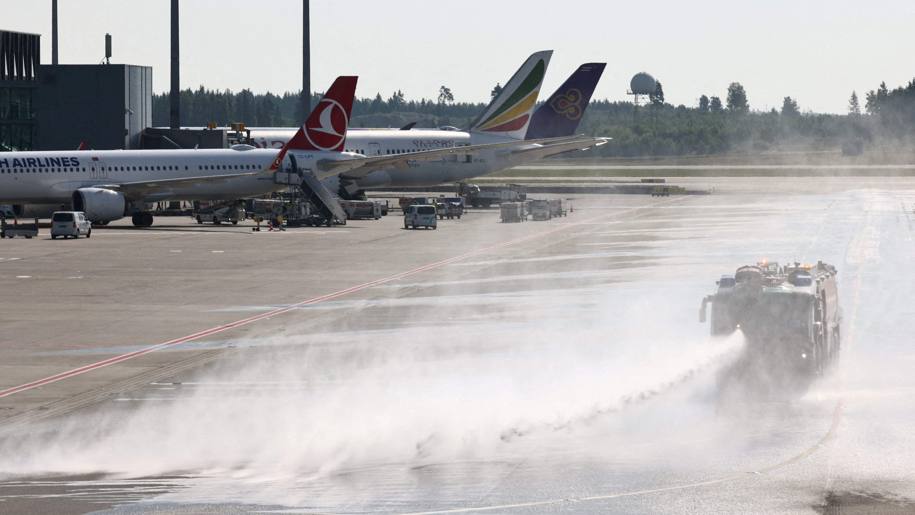 Drones, AI and white paint: Europe improvises to protect infrastructure from record heat