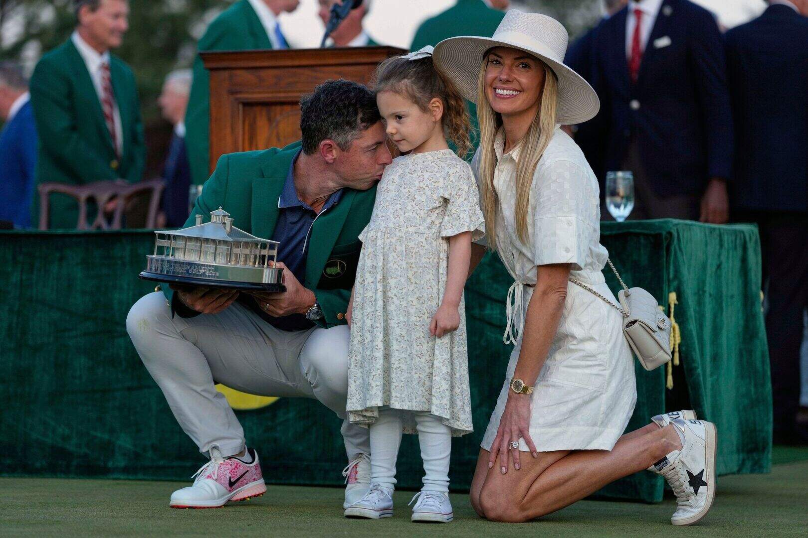Rory McIlroy reveals parents' emotional reaction and powerful question from  daughter Poppy that fuelled Masters win | Irish Independent