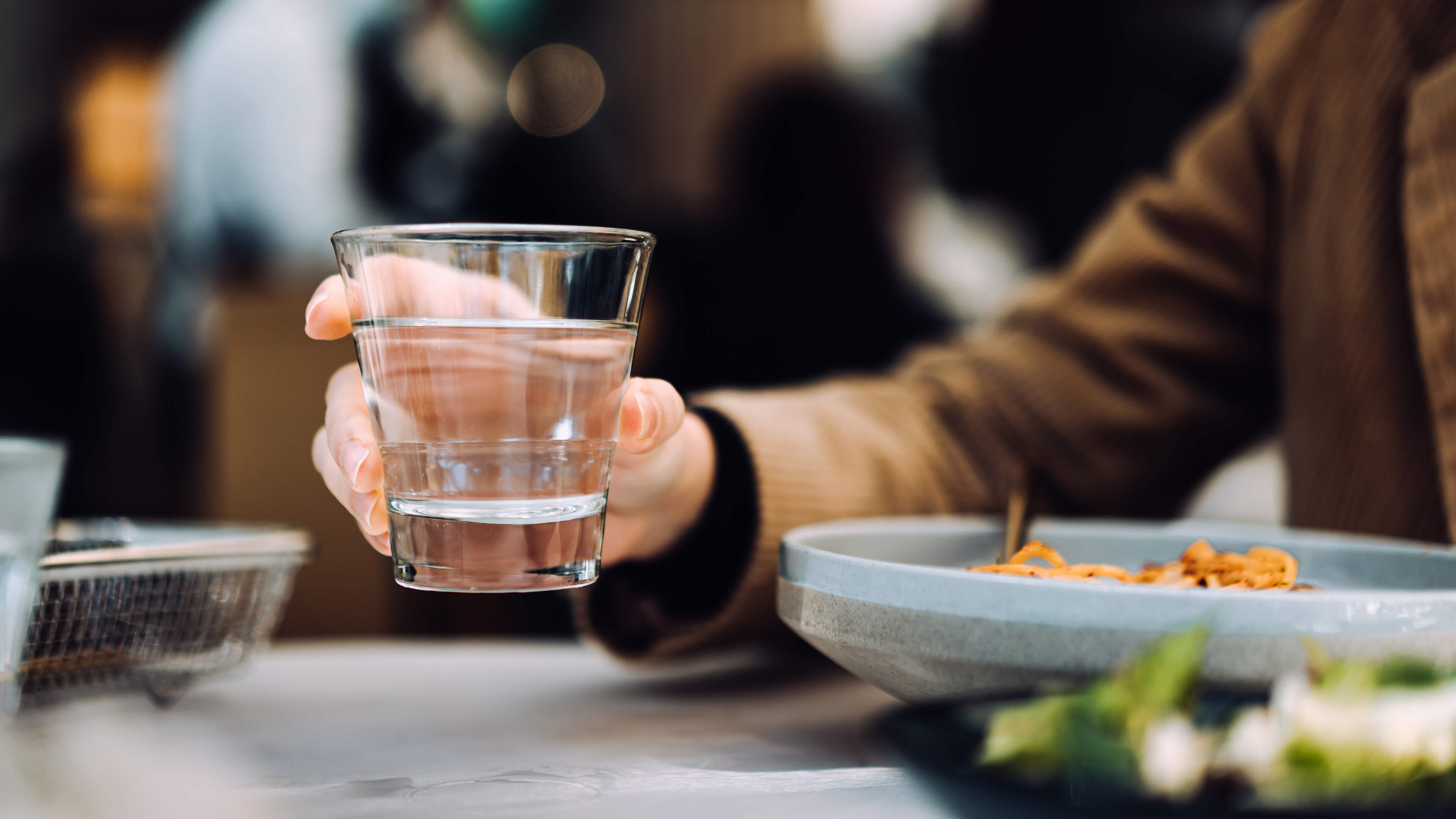 Scientists discover surprising effect of drinking water with meals