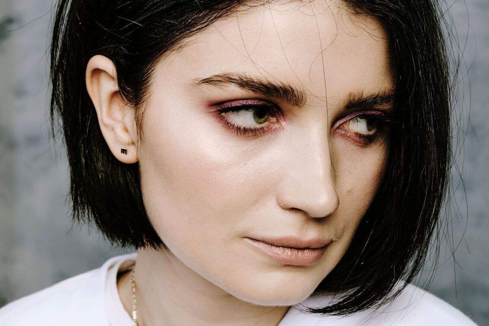 eve hewson smoking cigarettes Eve Hewson: 'Dad thinks he's the Irish Kris Jenner'