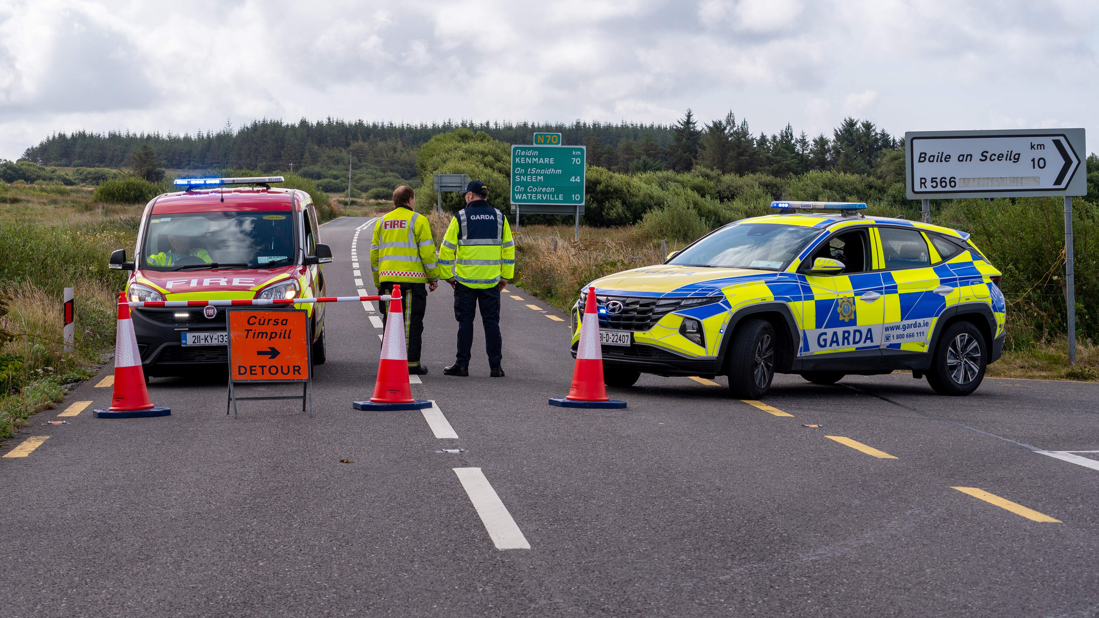 Kerry gardaí investigating as crash between bus and car leaves young man seriously injured