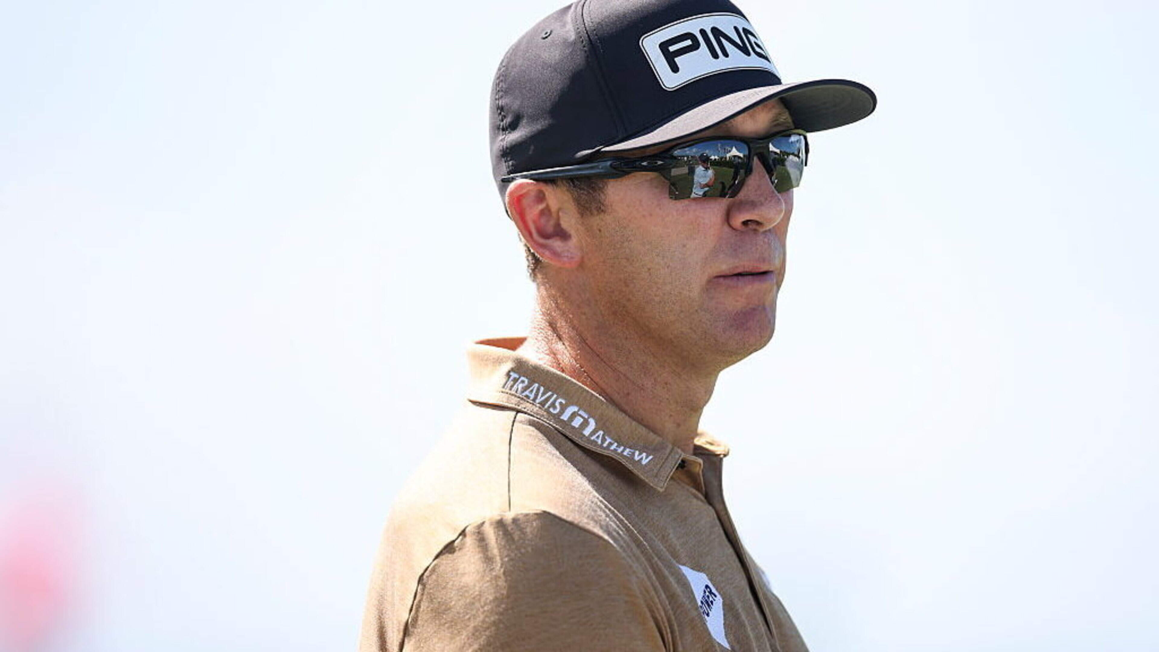 ‘Proper wind’ and moment of magic give Séamus Power a share of Bermuda Championship lead