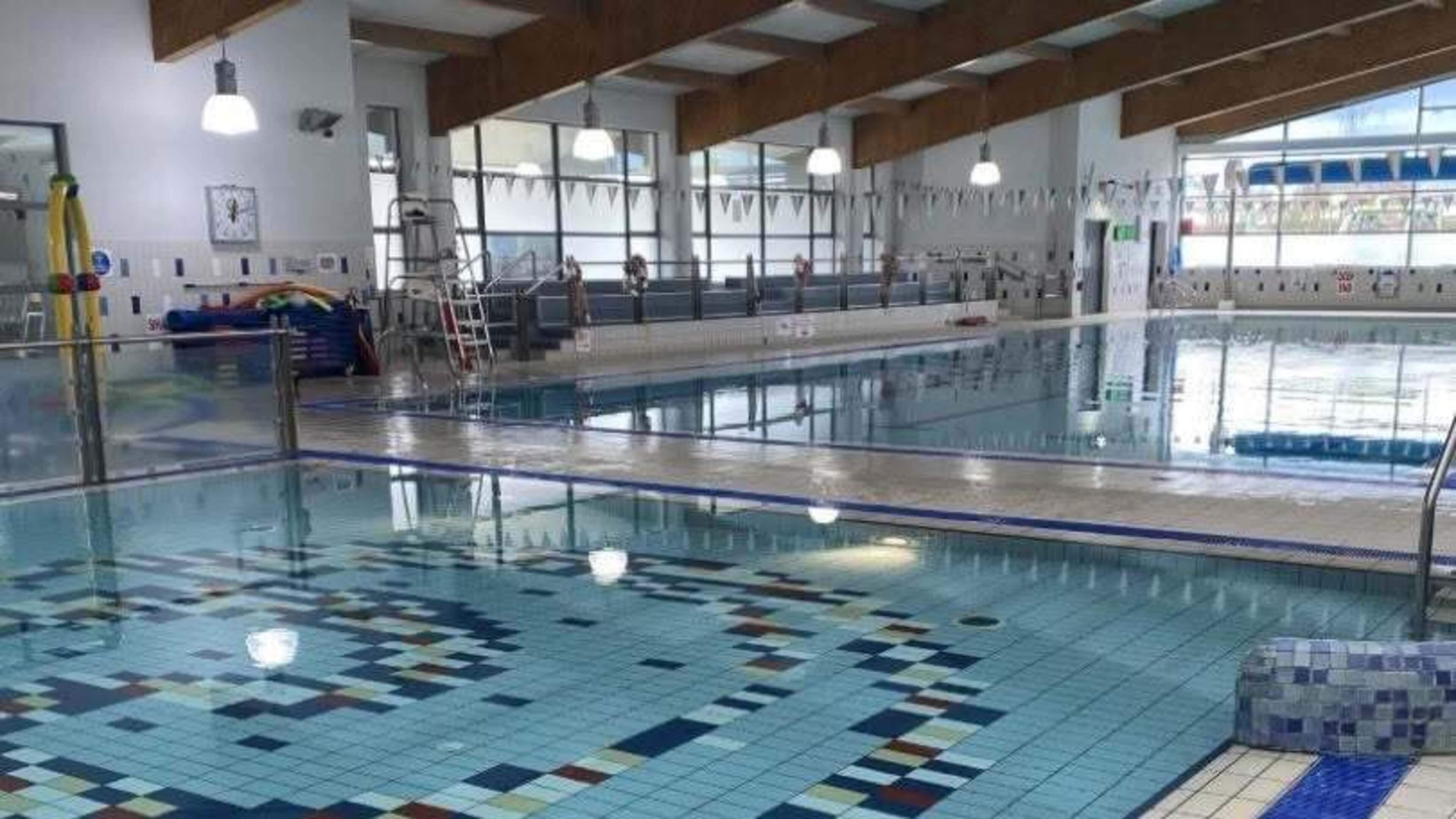 Laois leisure centre had to call gardaí over ‘disgraceful behaviour’ from large group of students
