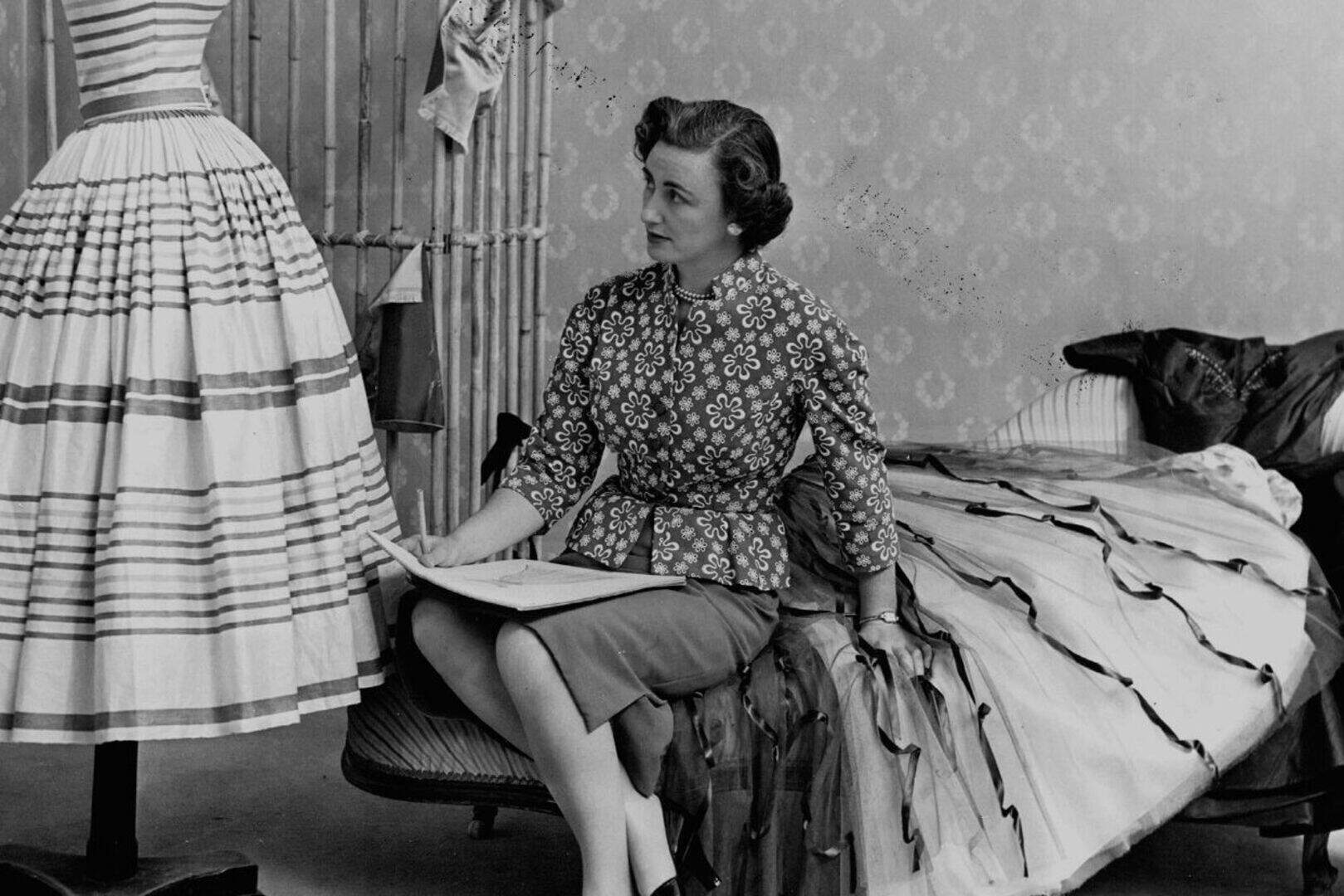 irish dress designers dublin Can you believe a shop like this exists in Dublin?  A full pop-up ... |  irish