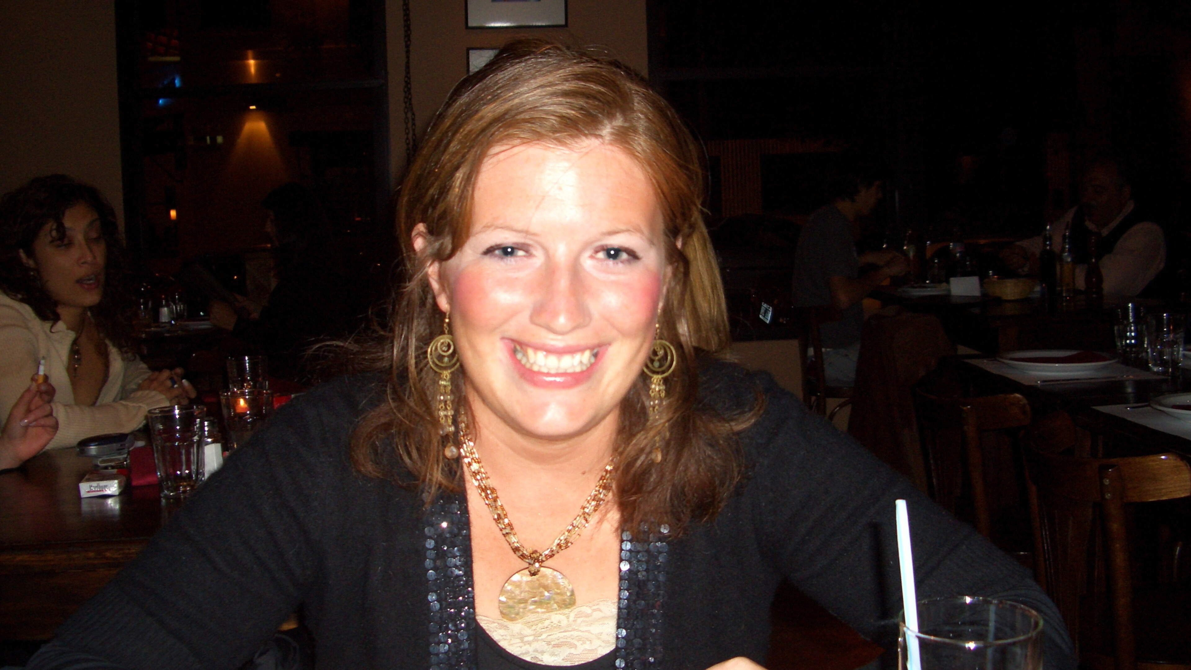 Foundation in memory of woman who died at 28 donates €120,000 for critical cancer gene testing
