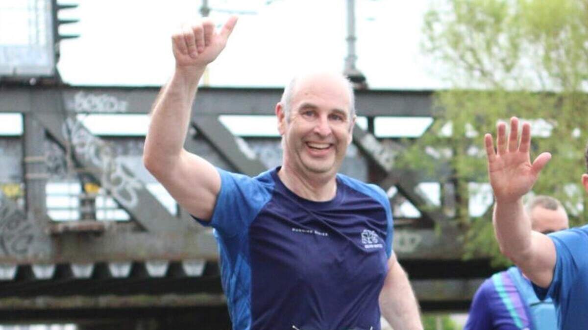 Hospital consultant takes on Dublin Marathon to inspire his patients about the benefits of exercise