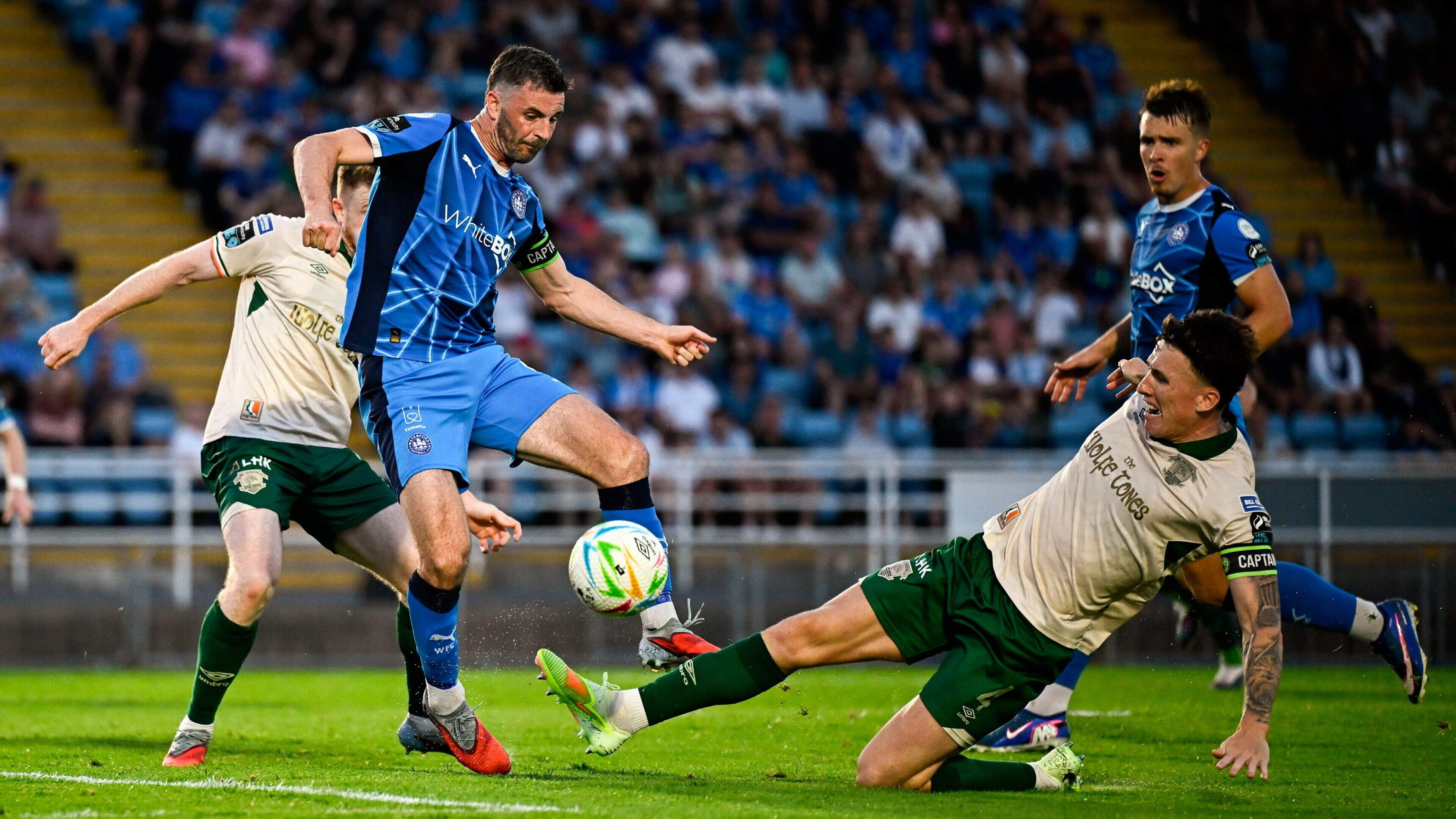 Late Aidan Keena penalty snatches dramatic draw for St Patrick’s Athletic in Waterford
