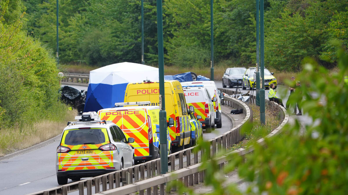 Two police officers among seven killed in UK wrong way crash 