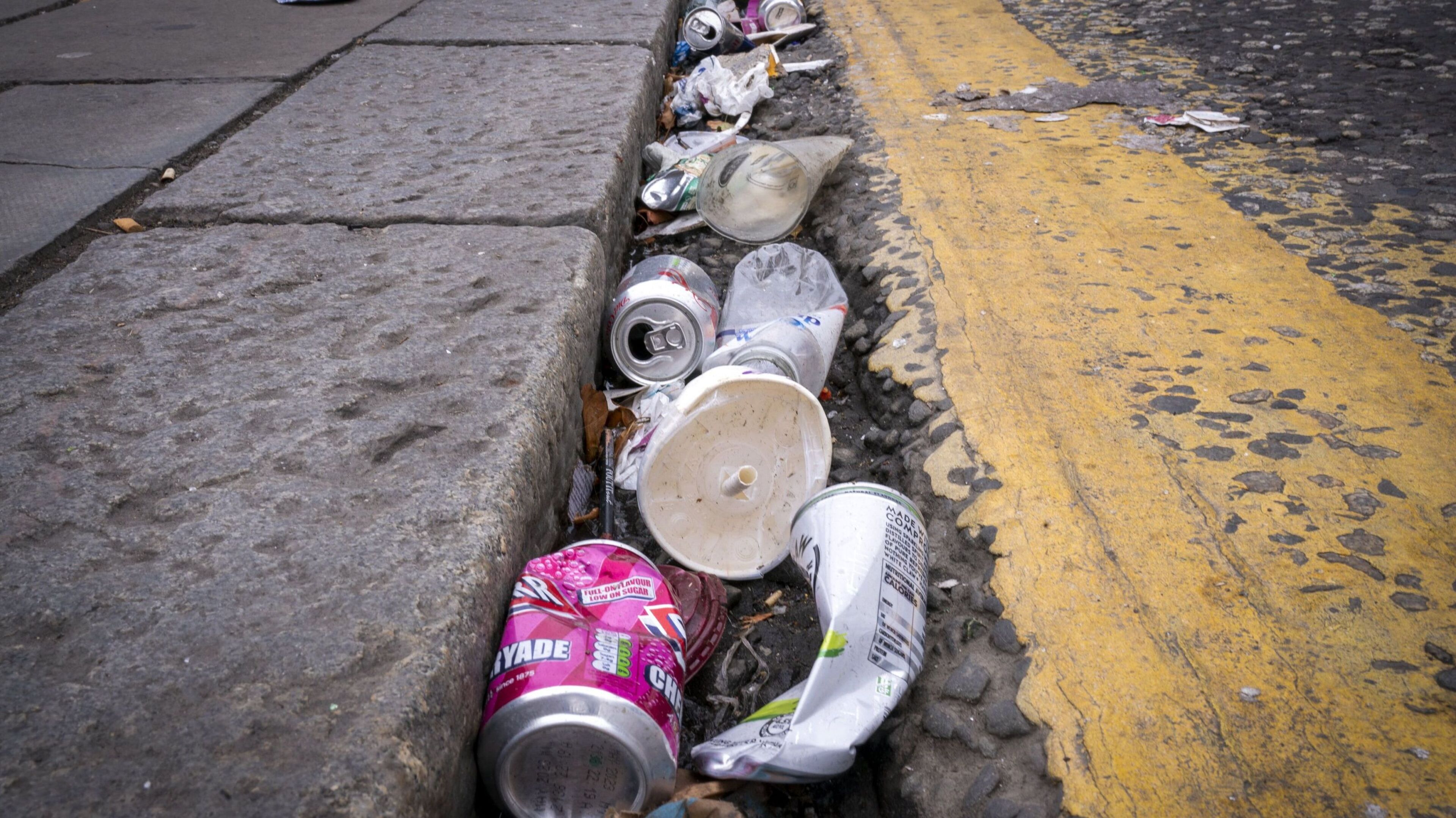 Three ‘heavily littered’ areas drag town in Tipperary down in latest IBAL survey