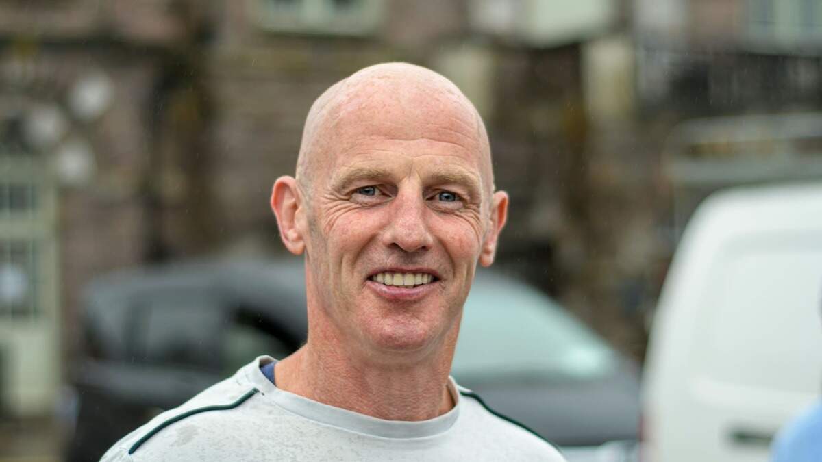 Cork runner Charles Murphy raises over €4,000 for West Cork Rapid Response with 200km Scotland trek